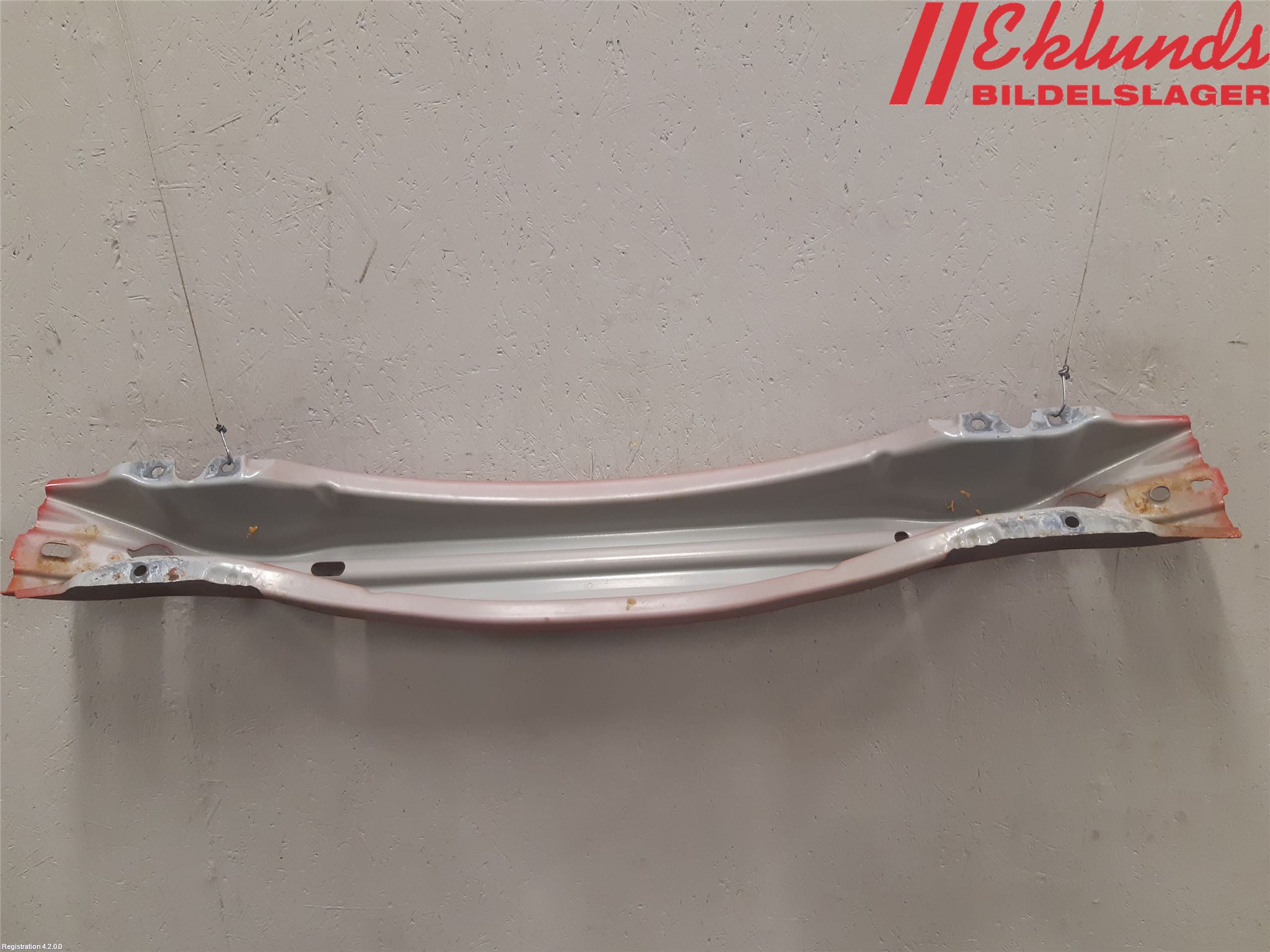 Volvo V60 11-13 Stötfångarbalk Bak