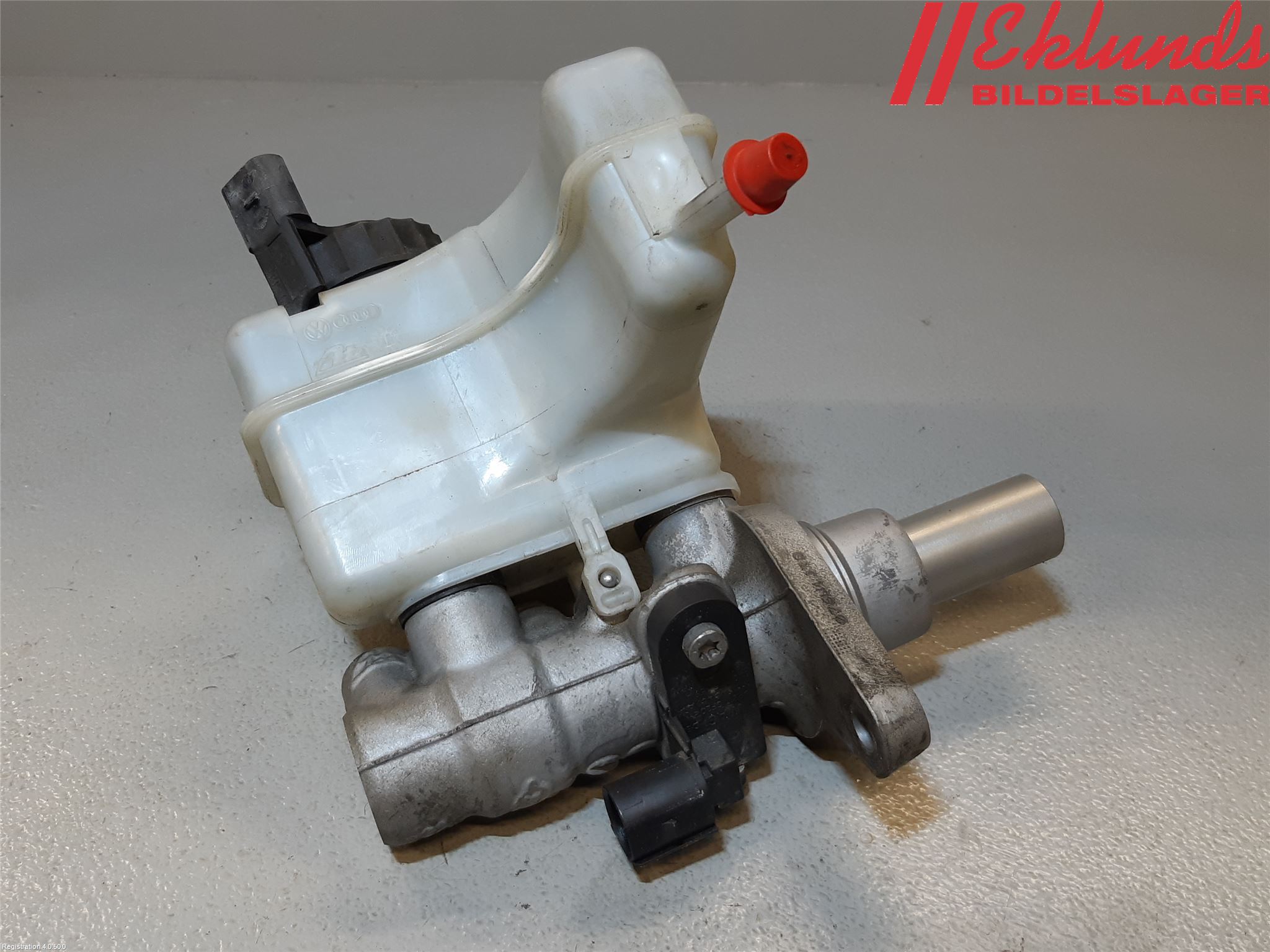 Volkswagen VW PASSAT 11-14 Broms Huvudcylinder