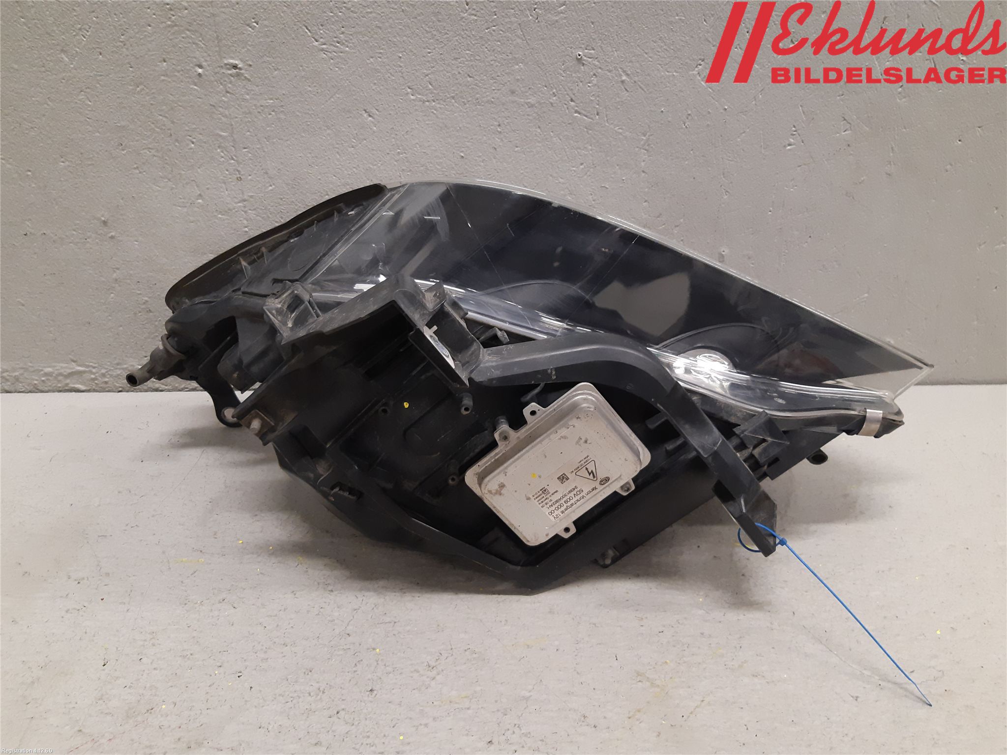 BMW 5 E60/61 Sed/Tou 02-10 Strålkastare Höger