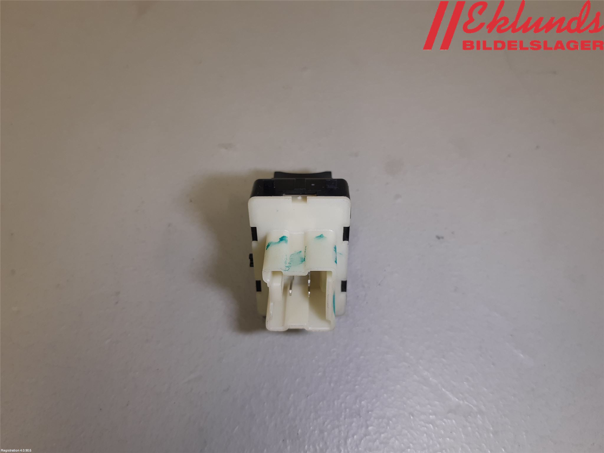 Renault CLIO IV 16-19 Strömställare Elhiss