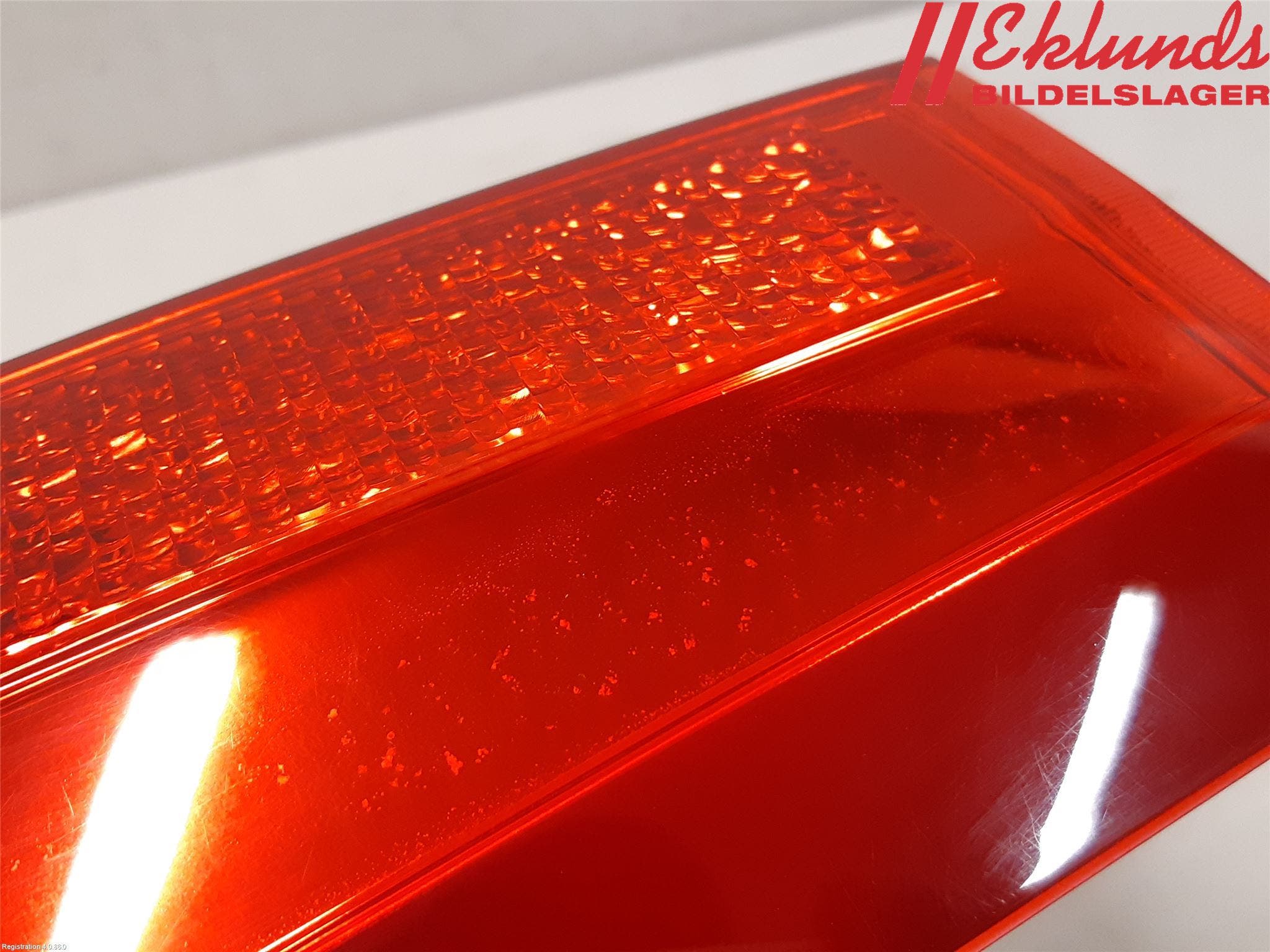 Volvo V70 08-13 Bakljus Lucka Hö