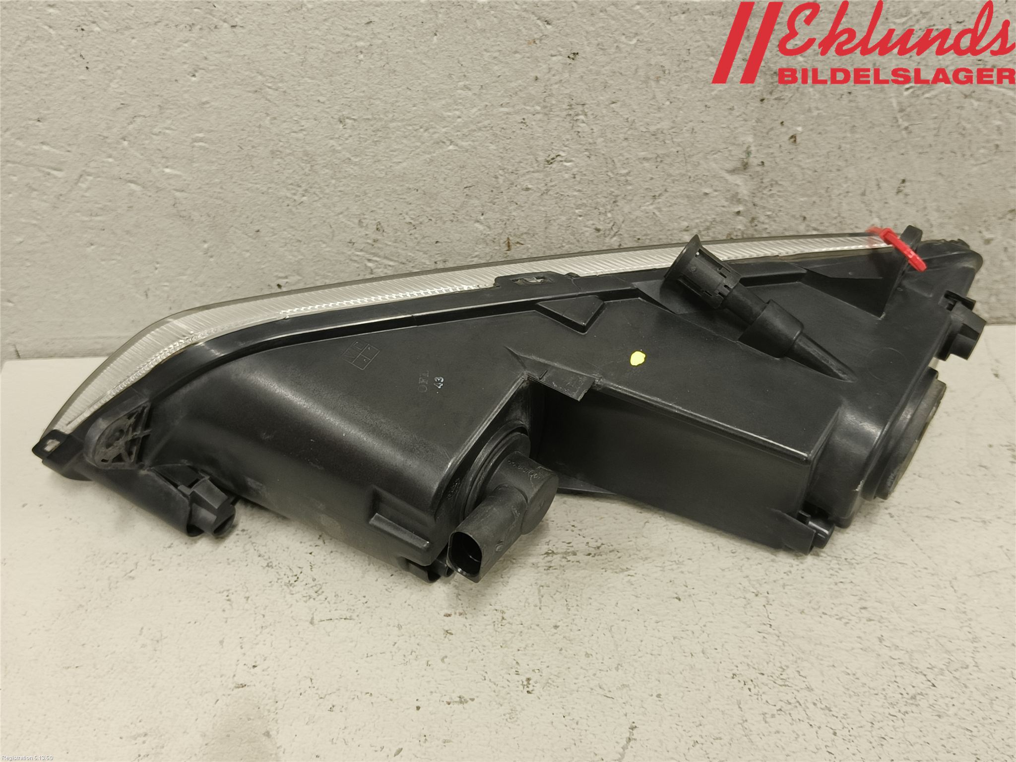 Volkswagen VW PASSAT 11-14 Dimljus-Varselljus Fram