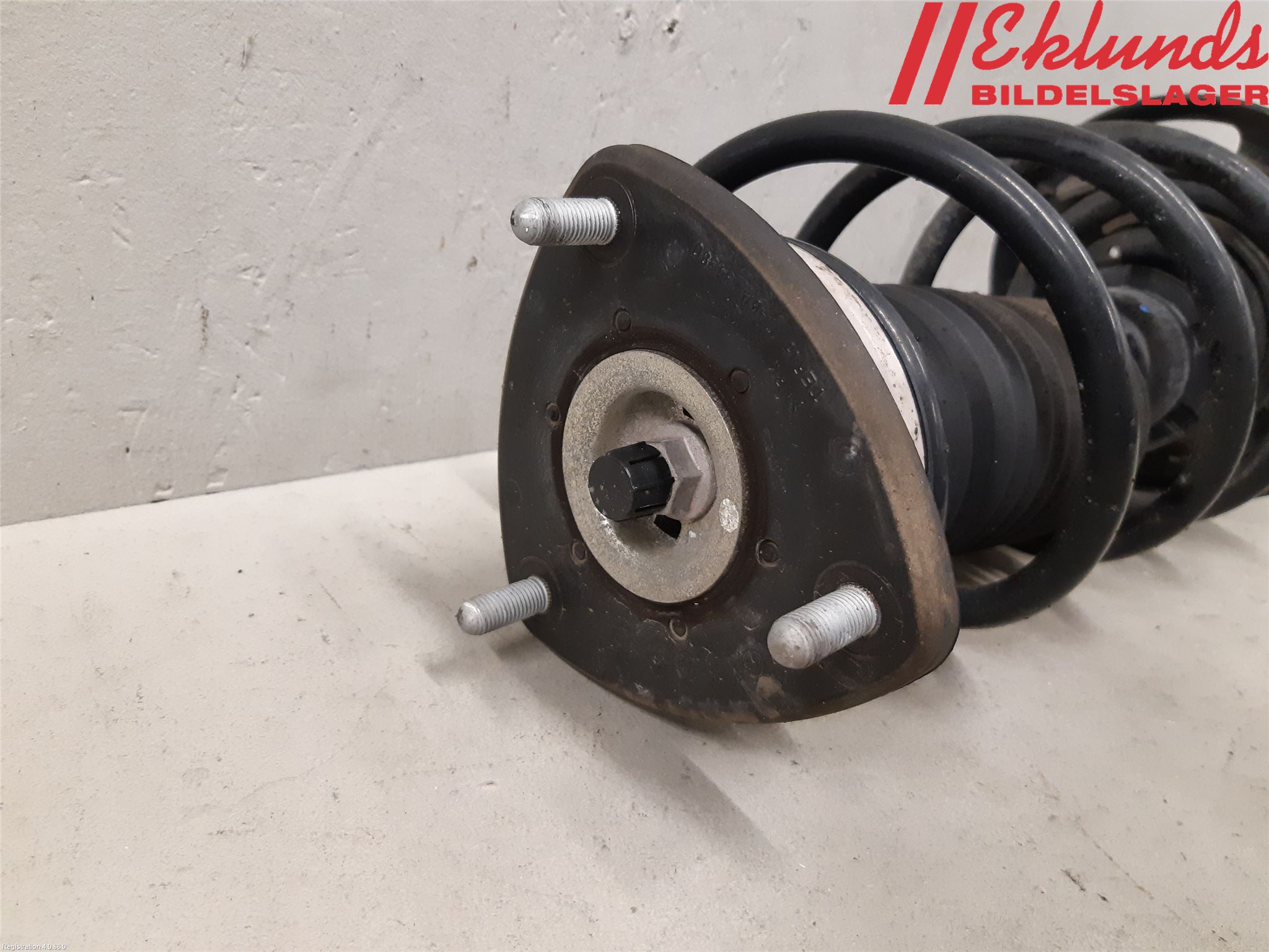 Mazda CX-3 Fjäderben Fram Vänster