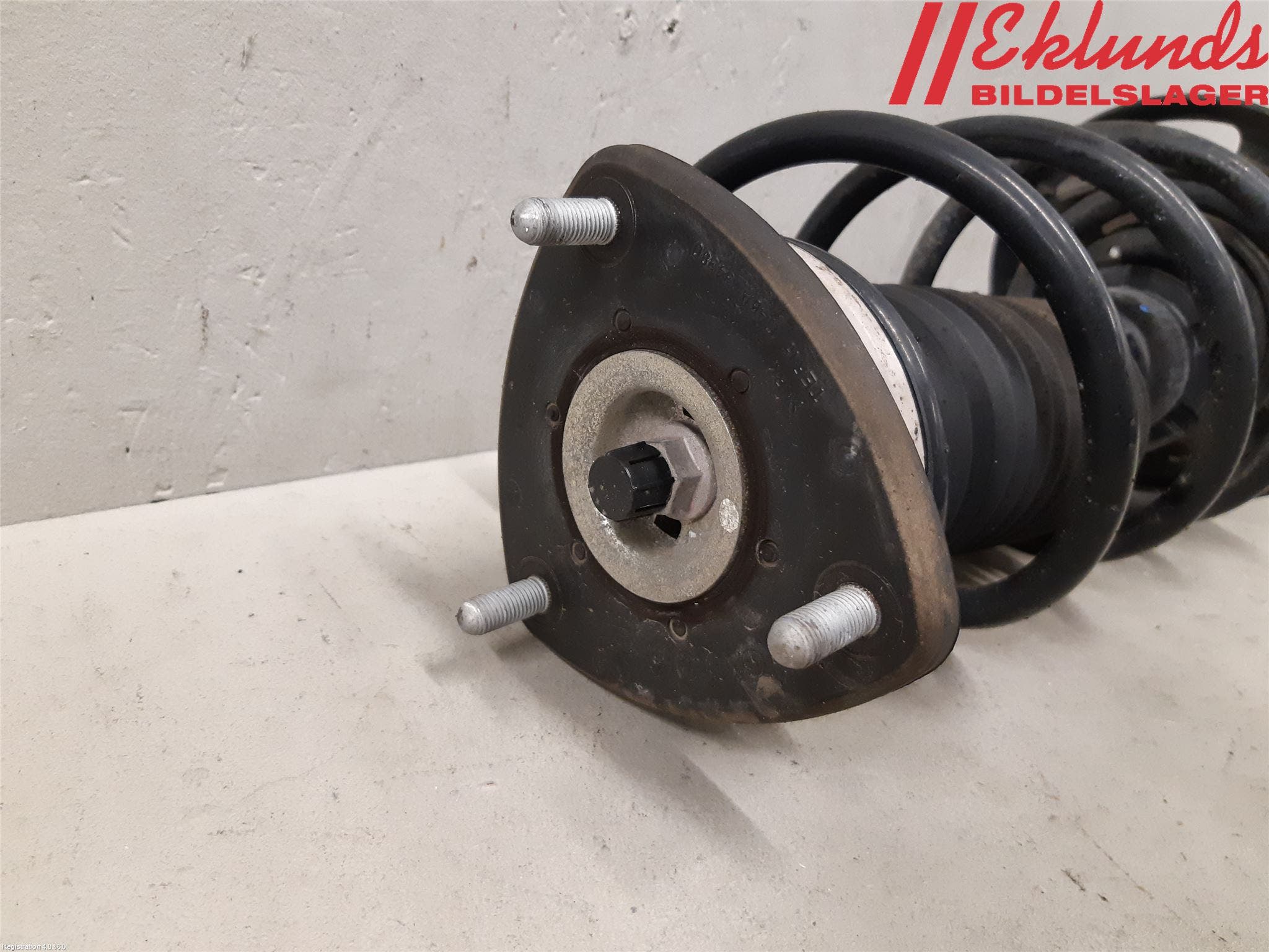 Mazda CX-3 Fjäderben Fram Vänster