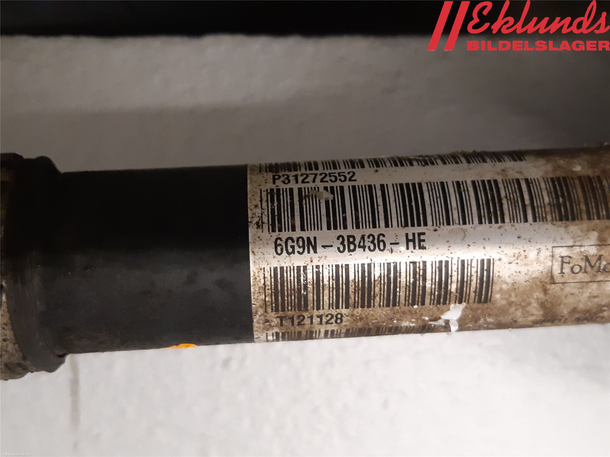 Volvo V60 11-13 Drivaxel Fram Höger
