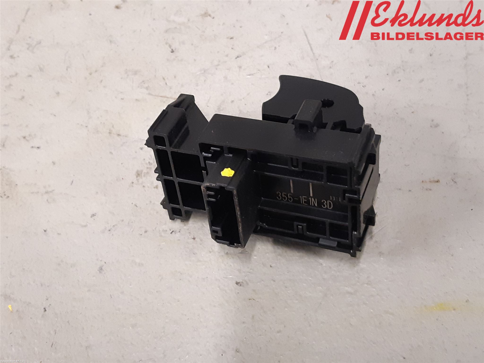 Toyota COROLLA 19- Strömställare Elhiss