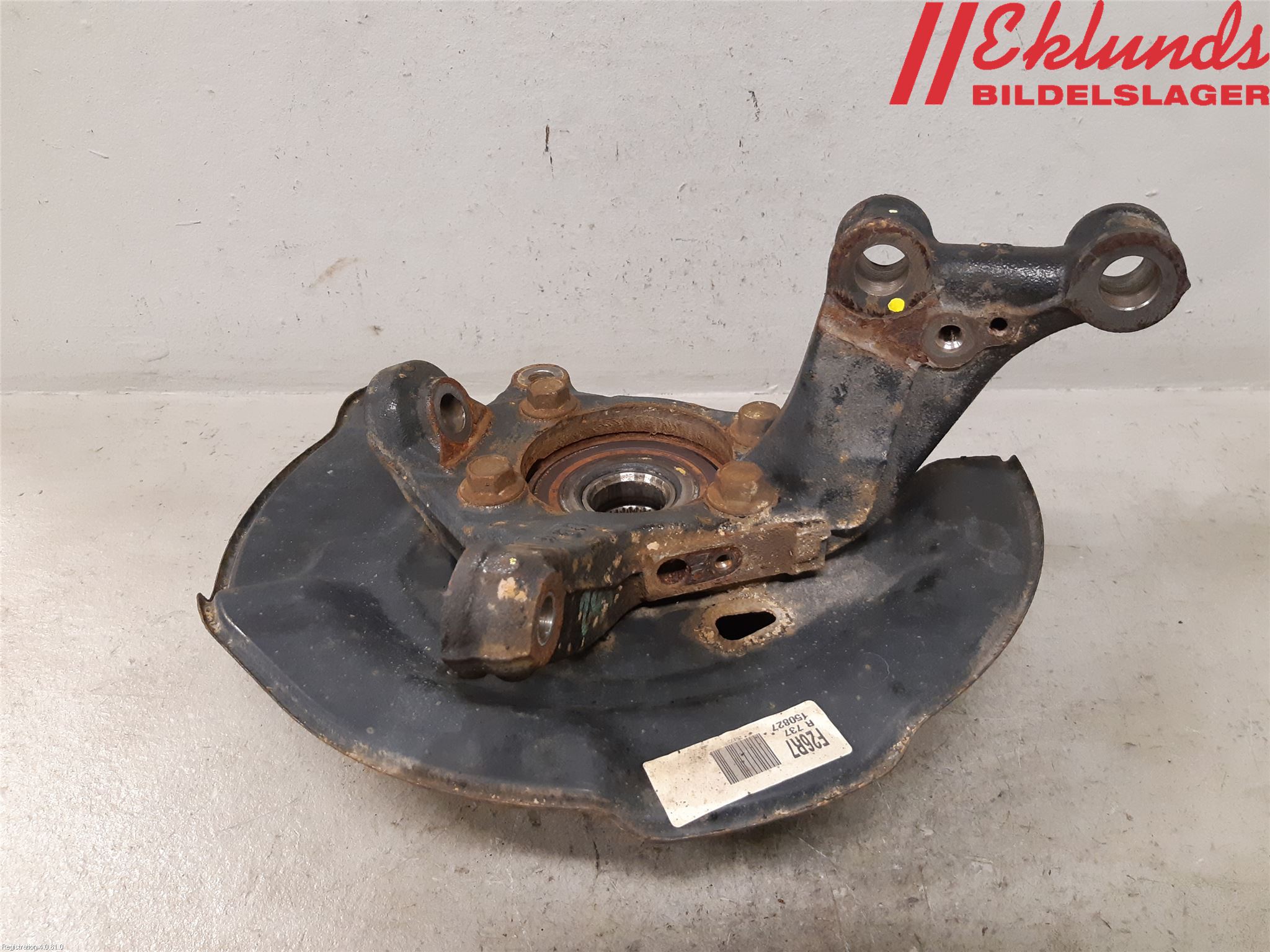 Toyota AVENSIS 16-18 Styrspindel Lagerhus Hö