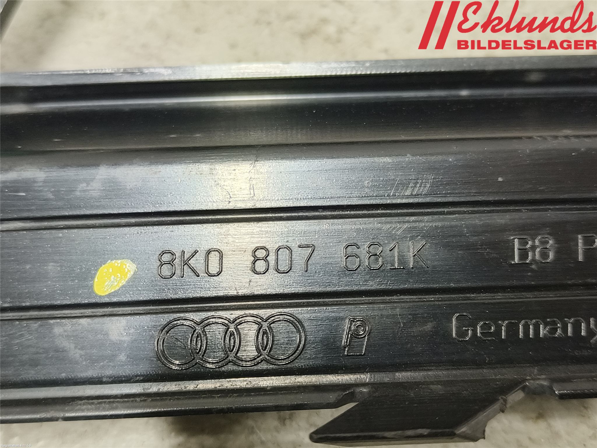 Audi A4 12-15 Dimljussarg Fram