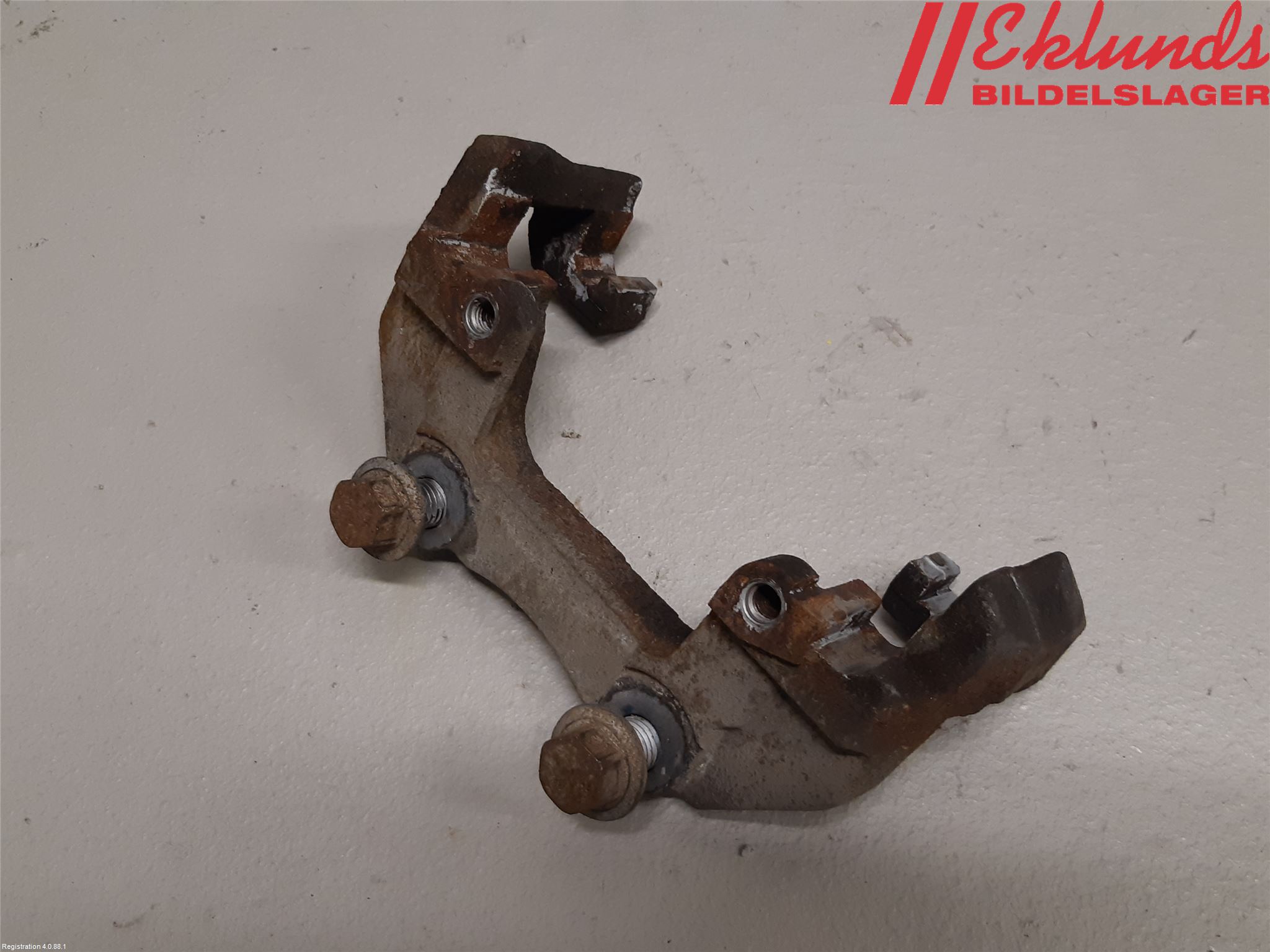 Volvo V40 12-19 Bromsokshållare