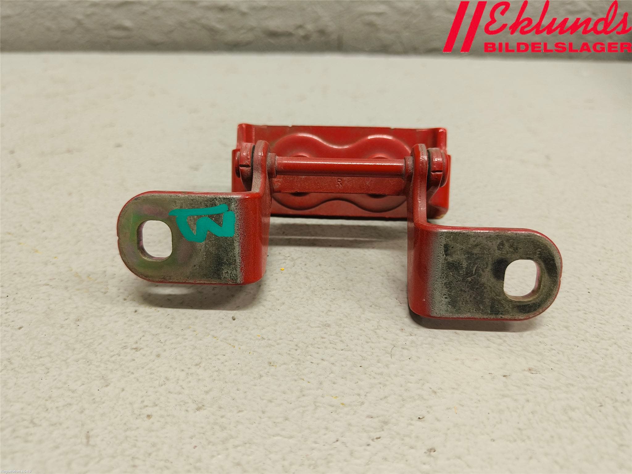 Opel INSIGNIA 17- Bakluckegångjärn Hö