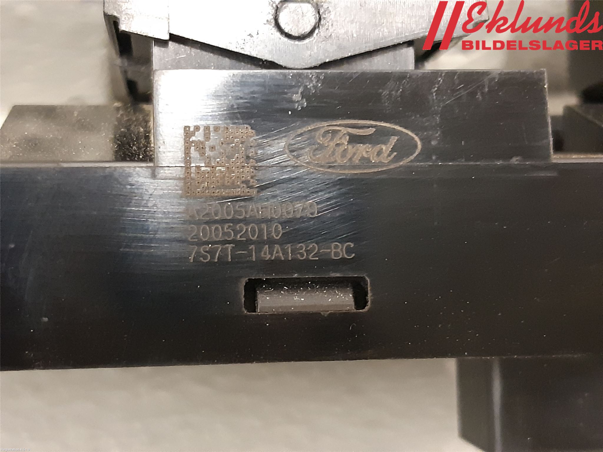 Ford MONDEO 07-15 Strömställare Elhiss