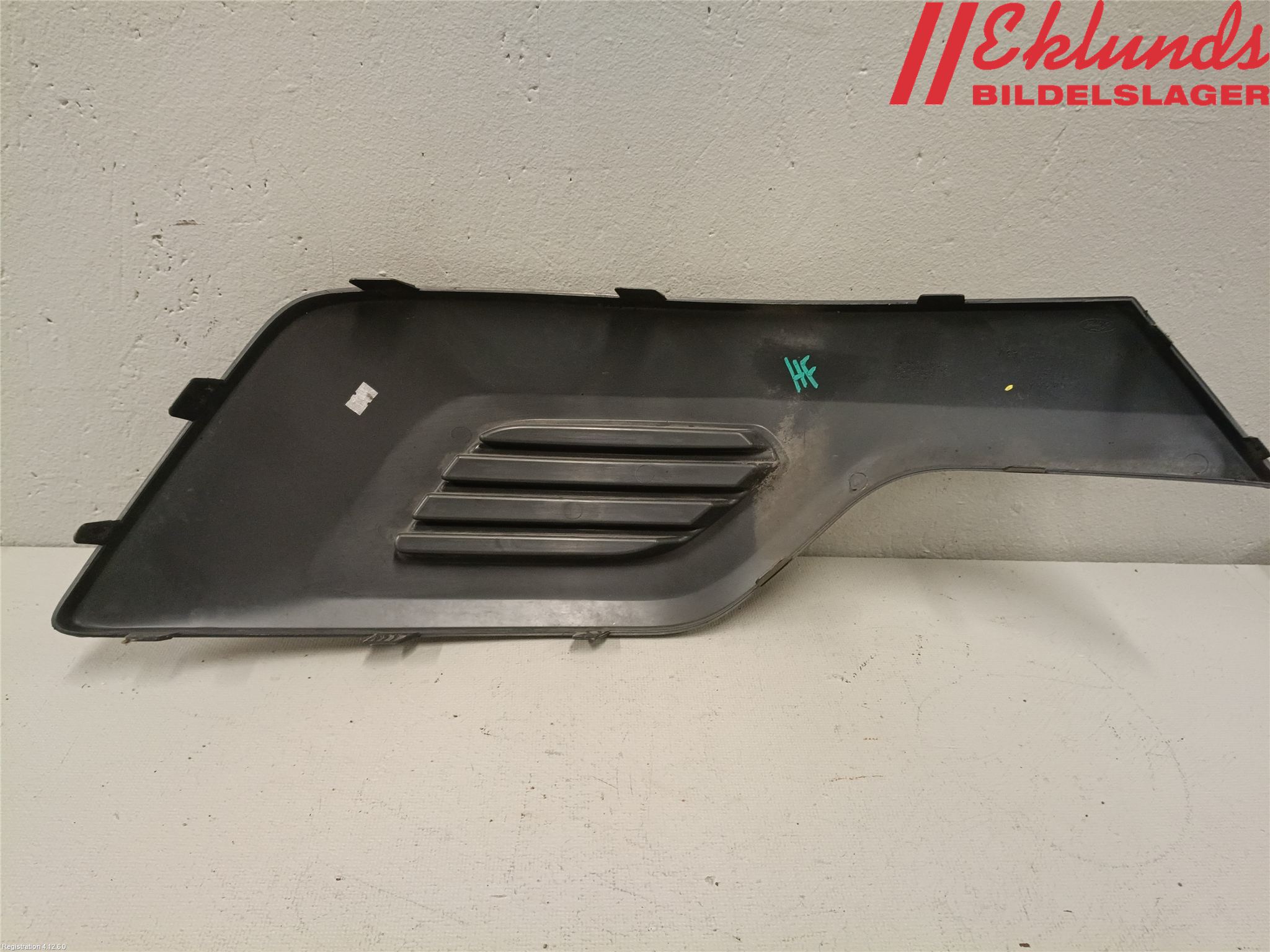 Ford TRANSIT SKÅP/BUSS 14-22 Dimljussarg Fram