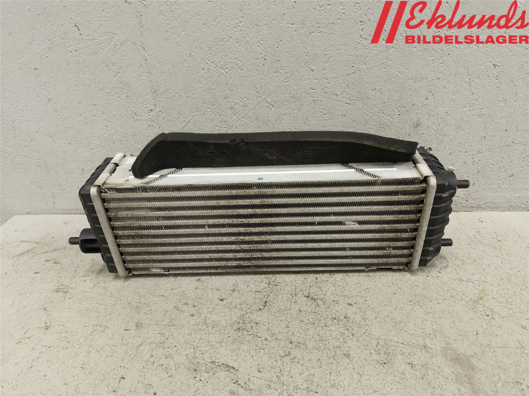 Kia SORENTO 10-14 Laddluft-Intercooler Kyl