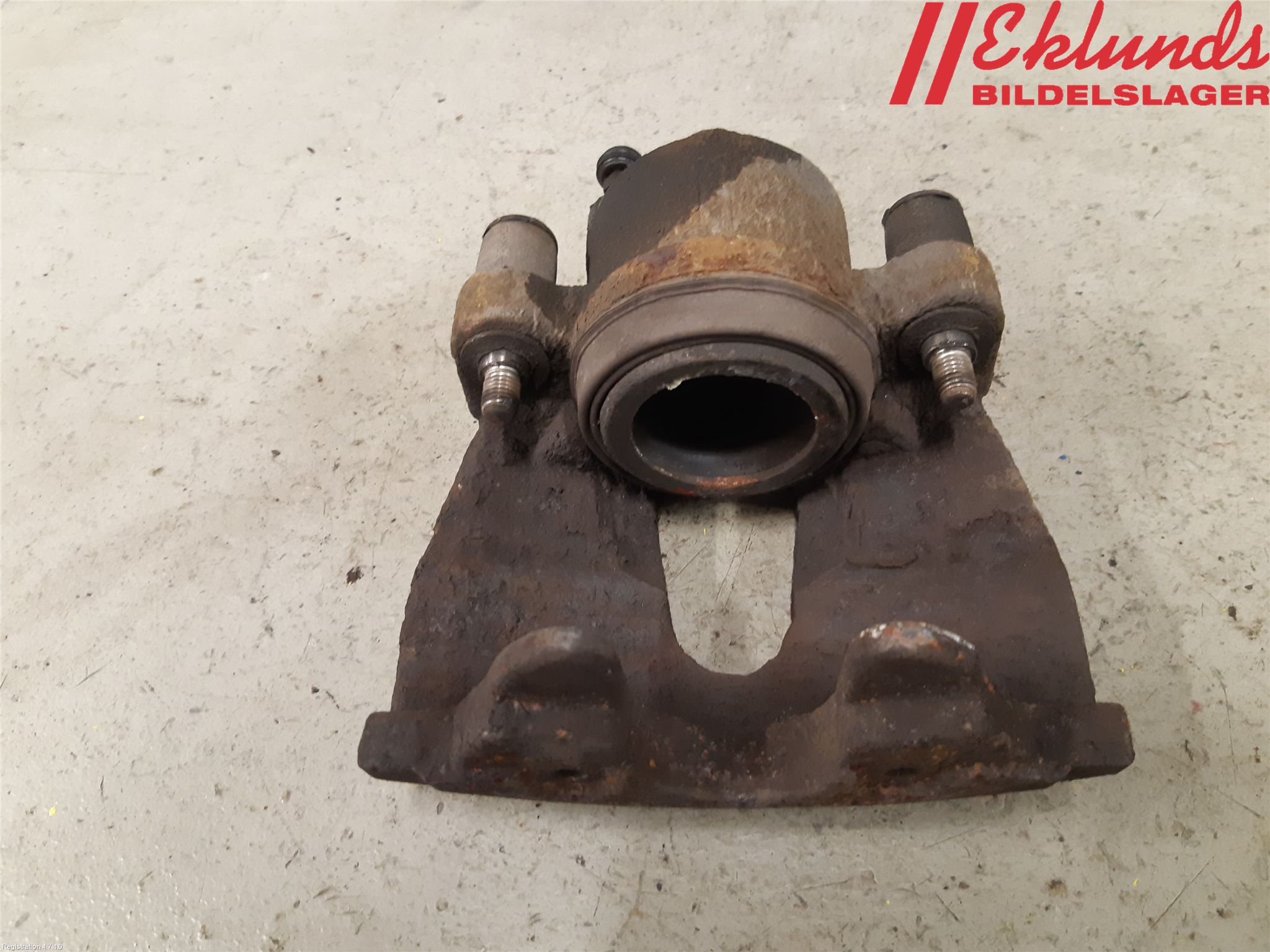 Volvo V40 12-19 Bromsok Fram Vänster