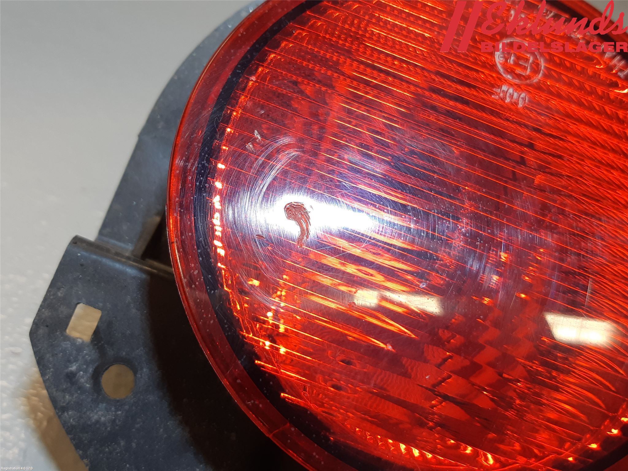 Mitsubishi L200 06-15 Dimljus/Reflex Bak