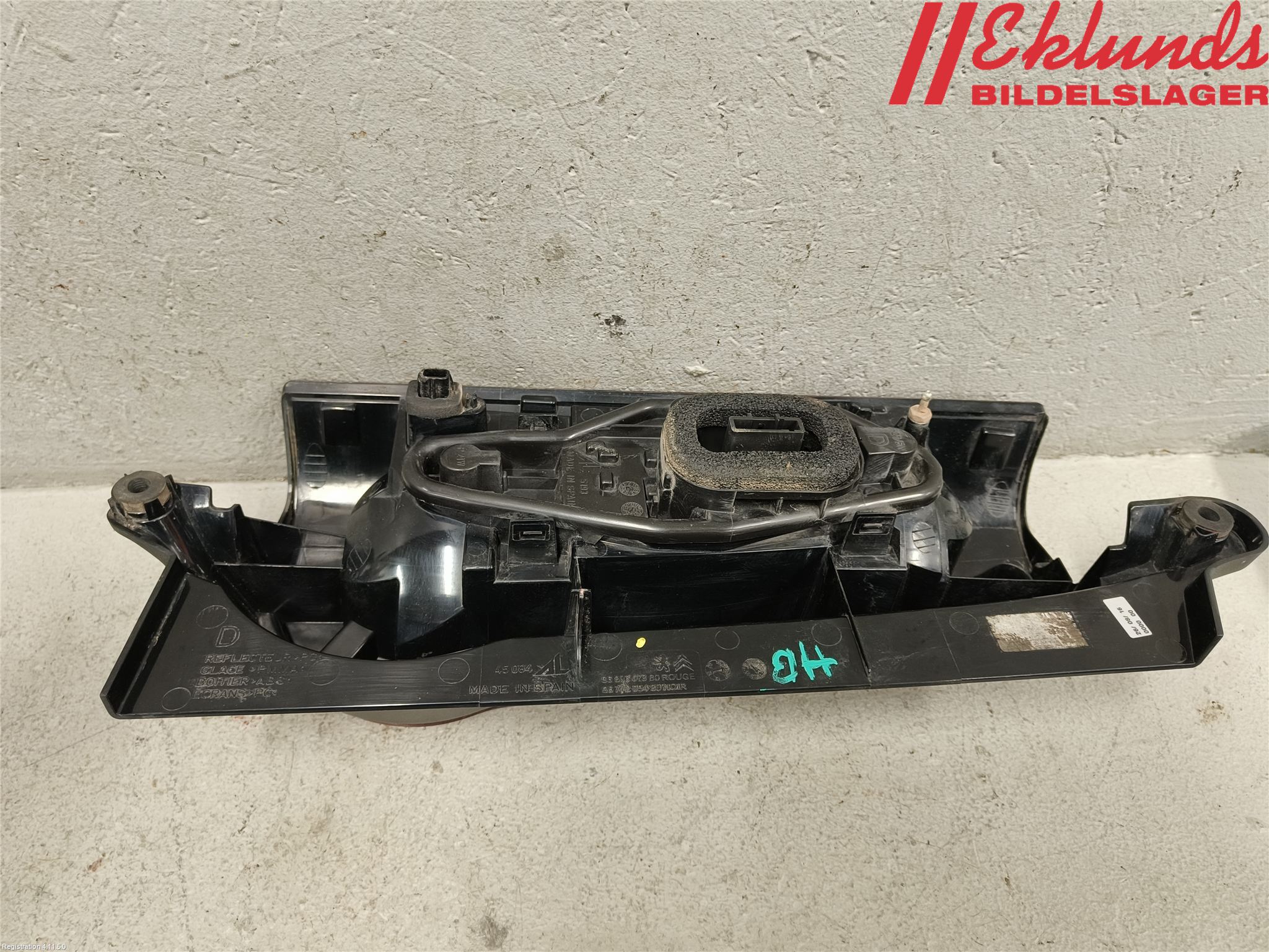 Peugeot PARTNER 08-15 Bakljus Höger