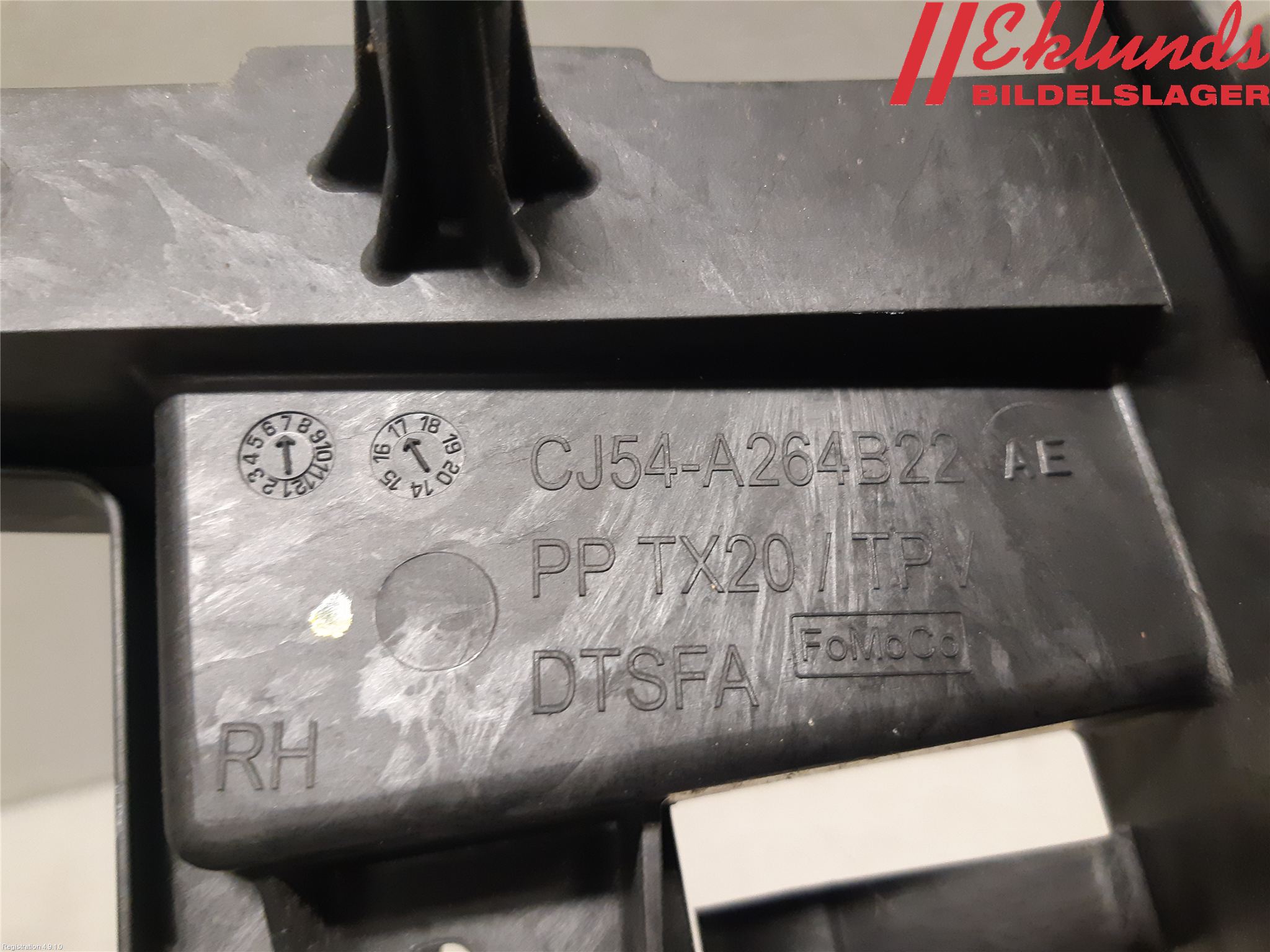 Ford KUGA 17-19 Styrlist Ruta