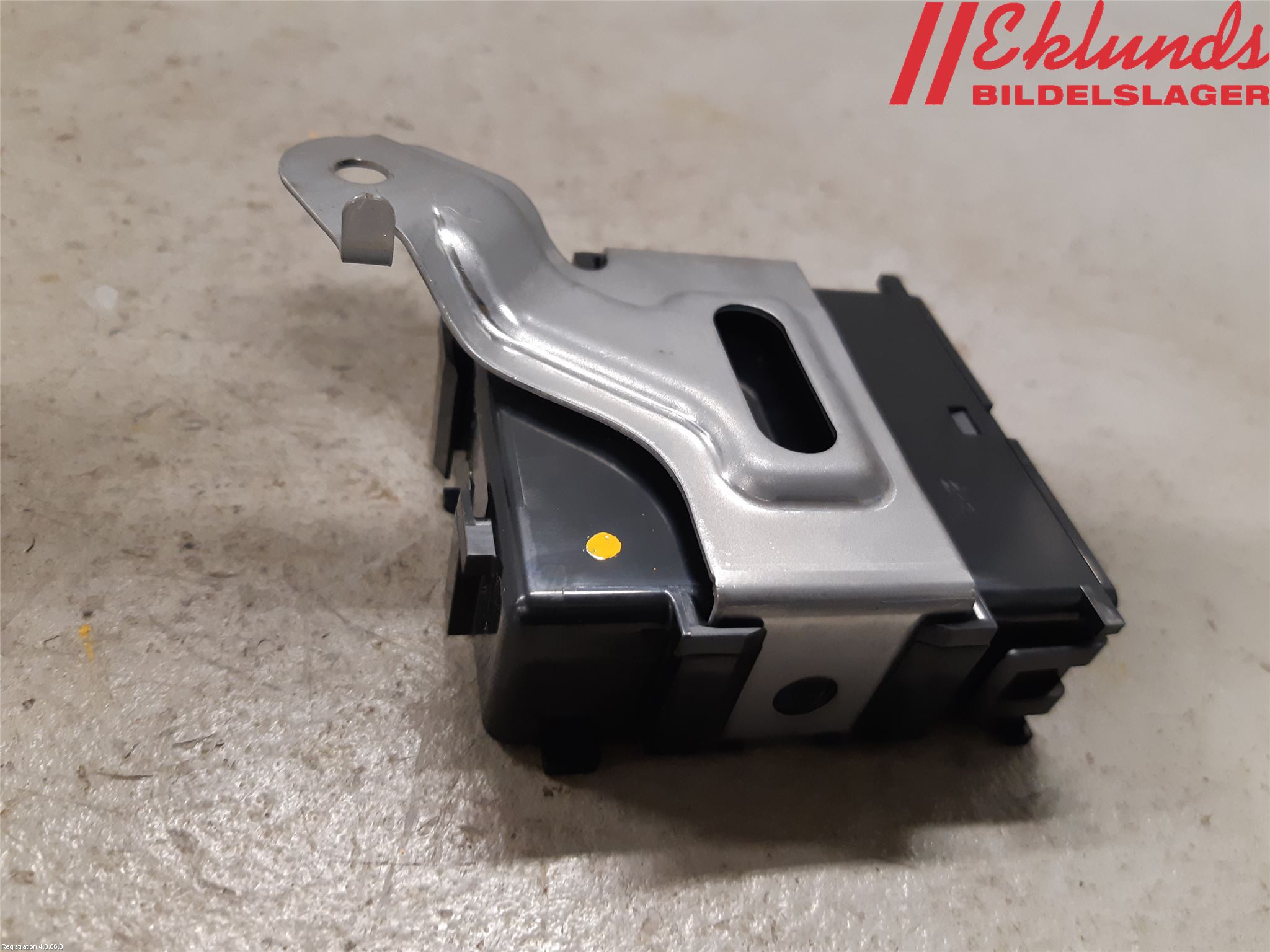 Toyota COROLLA 19- Relä Torkarmotor