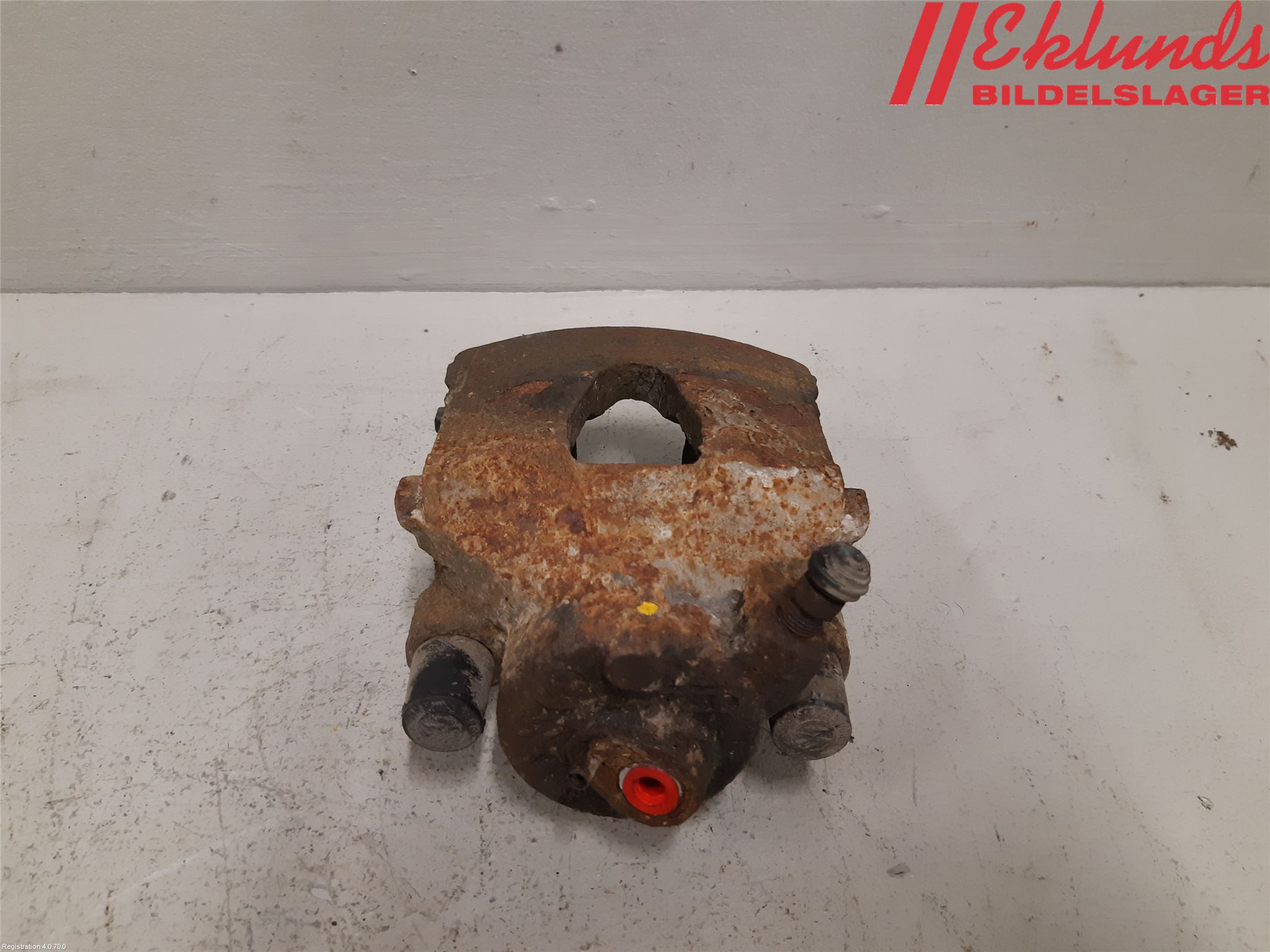Volkswagen VW CADDY 11-15 Bromsok Fram Höger