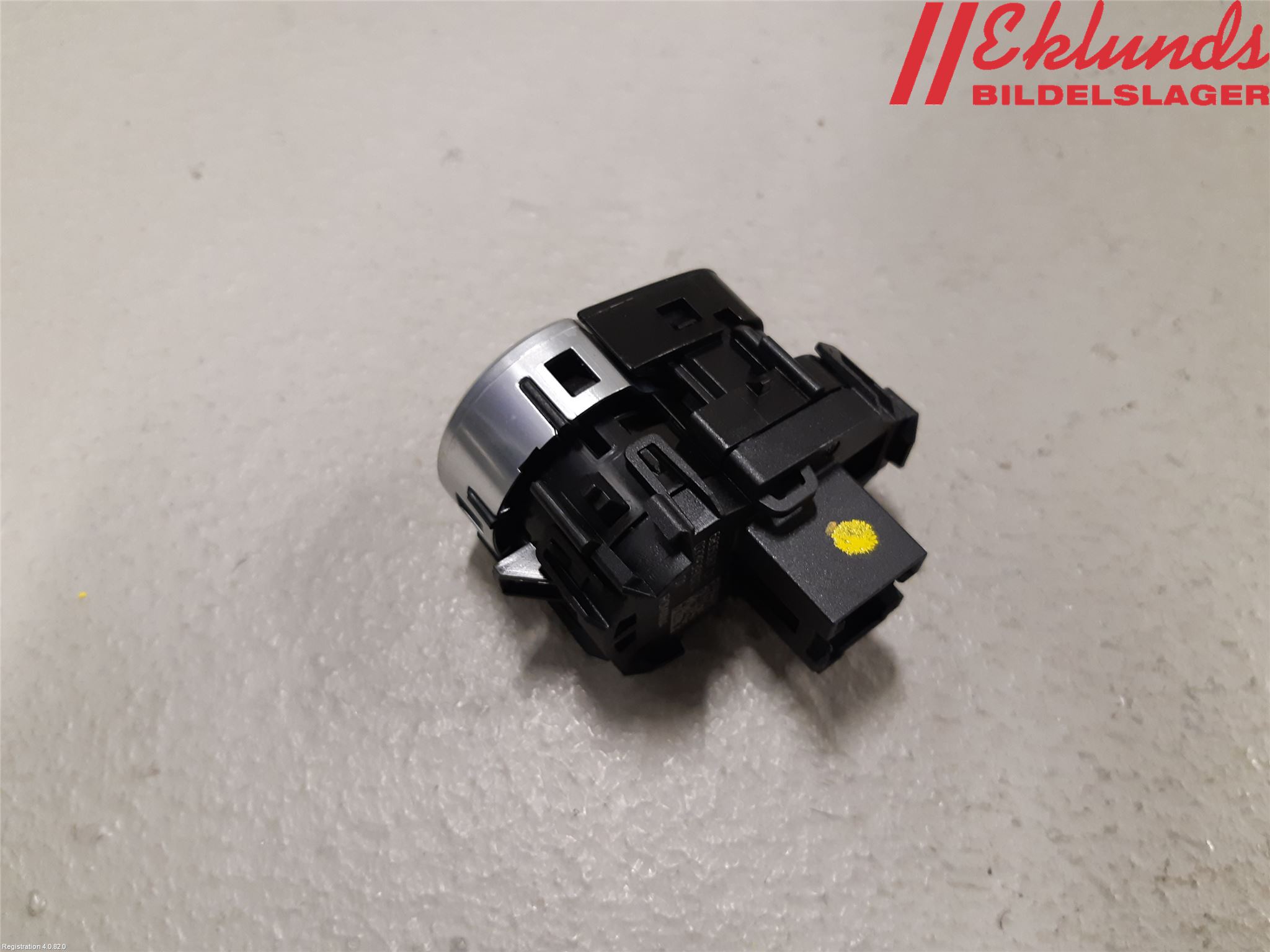 BMW 5 G30/G31/F90 17-23 Startknapp Personbil