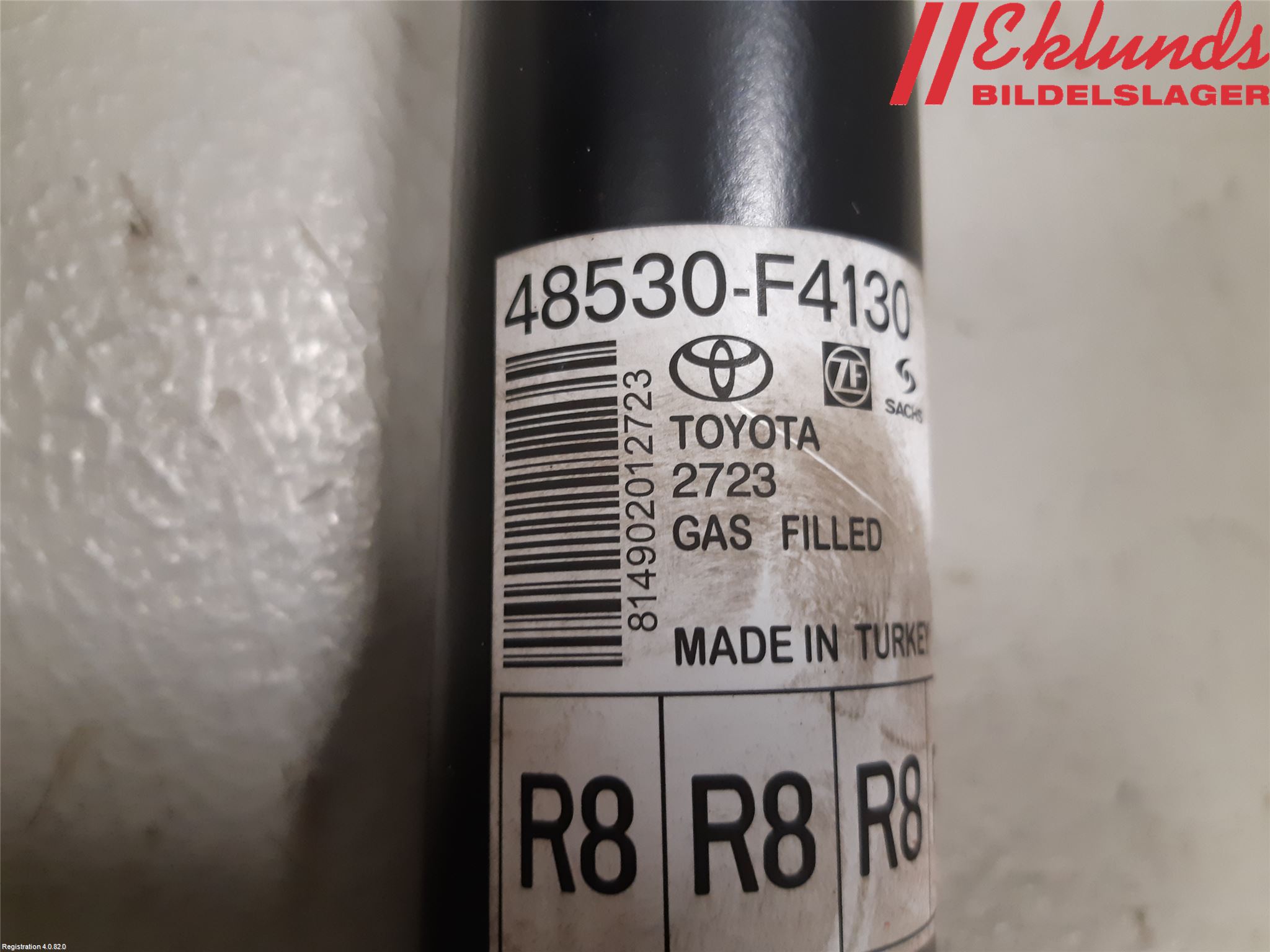 Toyota C-HR 16-23 Stötdämpare Bak
