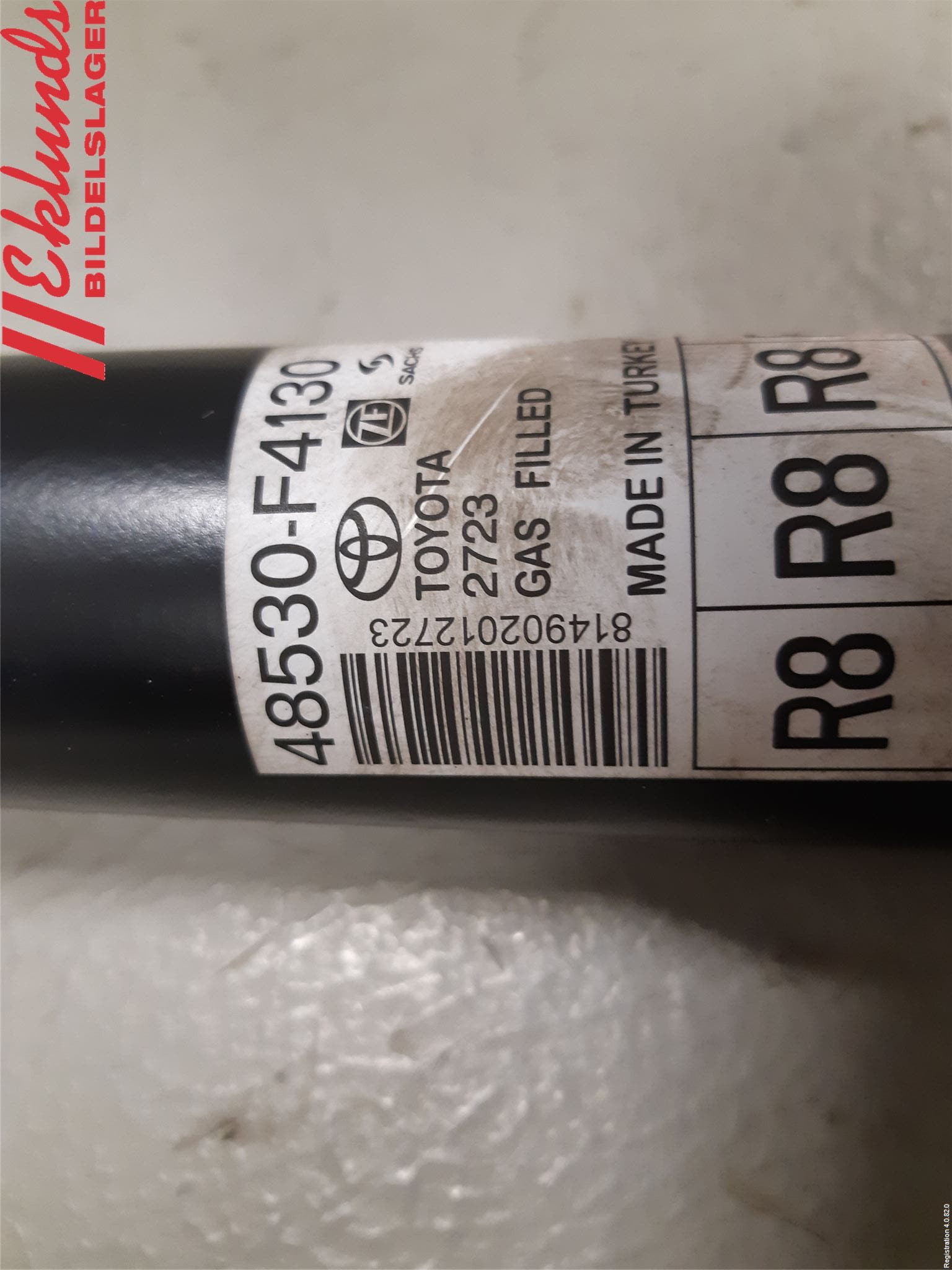 Toyota C-HR 16-23 Stötdämpare Bak