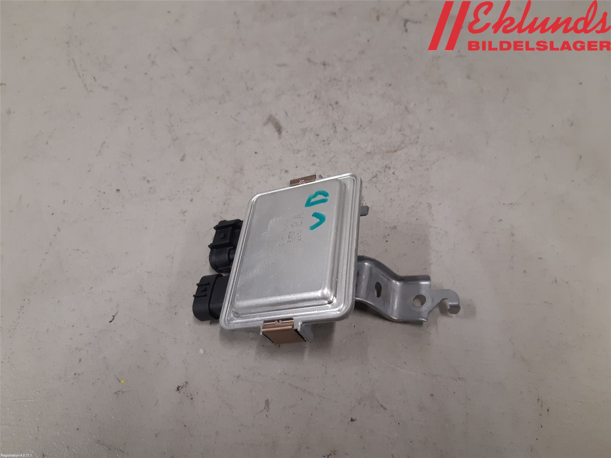 Toyota YARIS XP21 20- Styrenhet Bränslepump