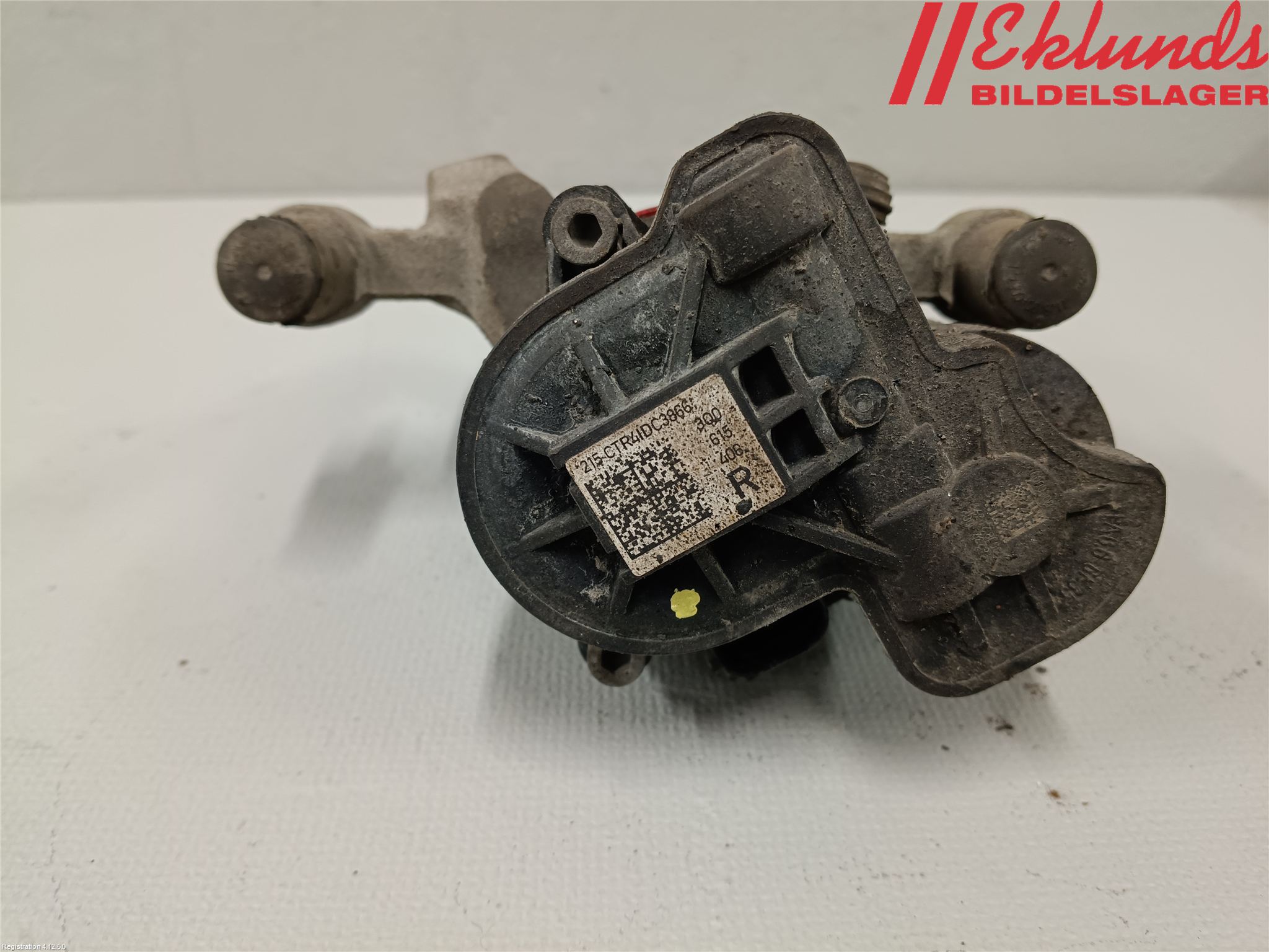 Volkswagen VW PASSAT 15-19 Bromsok Bak Höger