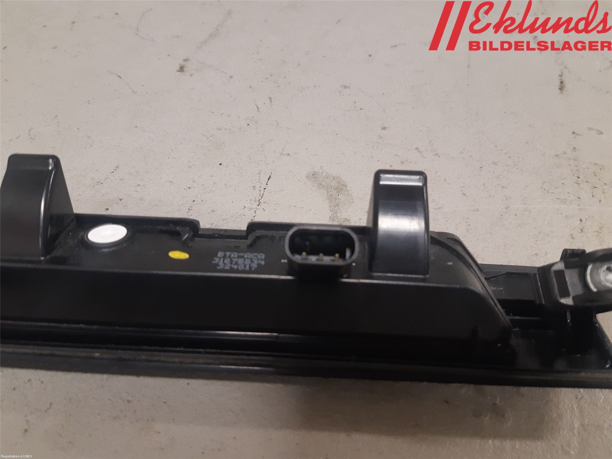 Volvo V90 CROSS COUNTRY 17->> Bakluckehandtag