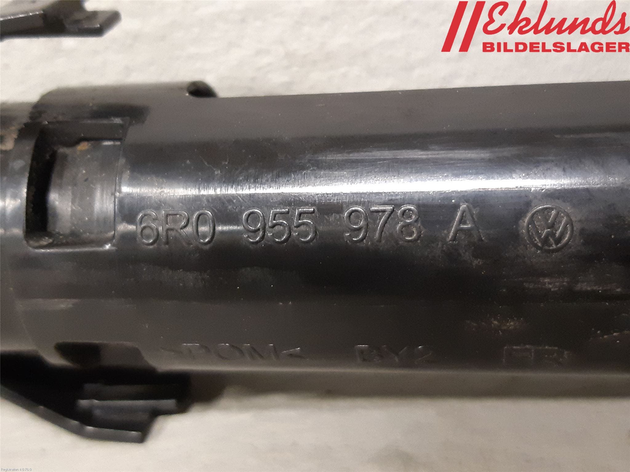 Volkswagen VW POLO 10-17 Spolarmunstycke Strålkastare