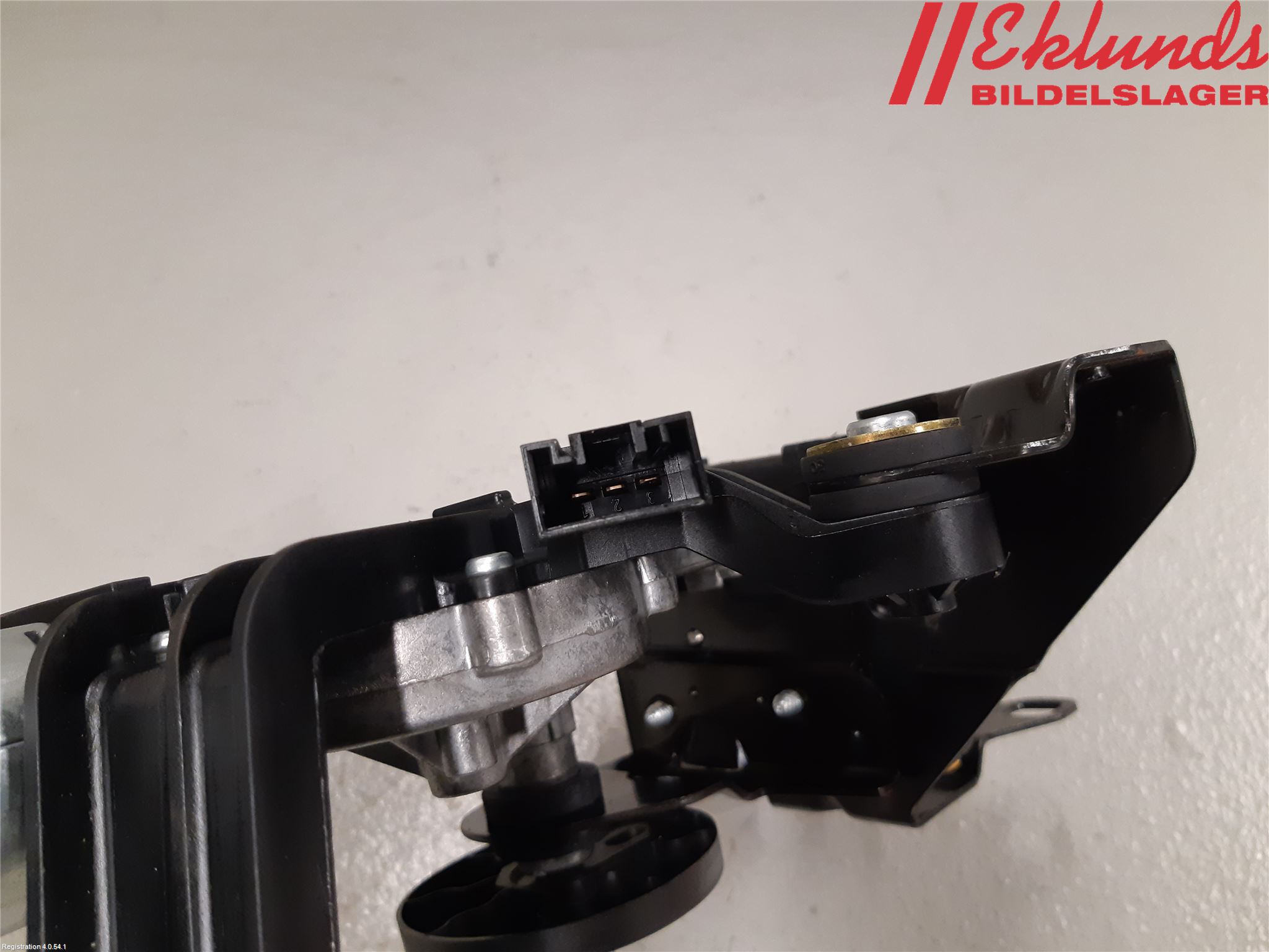 BMW 3 E90/91 SED/TOU 05-12 Torkarmotor Baklucka