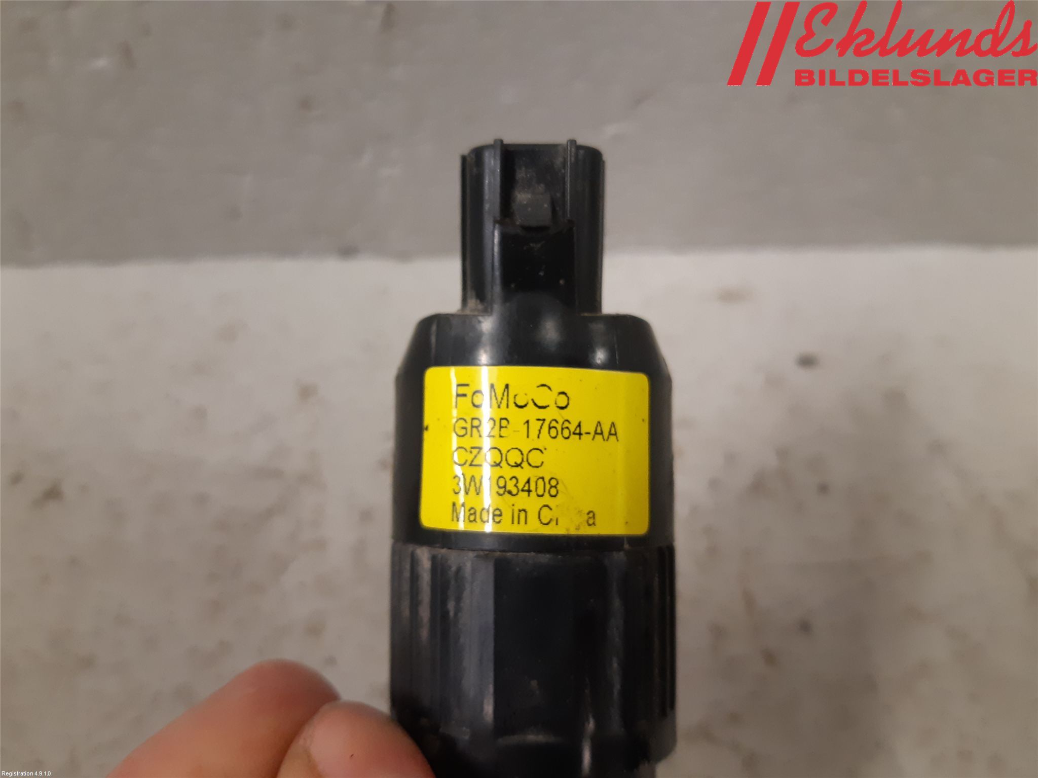 Ford TRANSIT/TOURNEO CONNECT 13-22 Spolarpump Vindruta