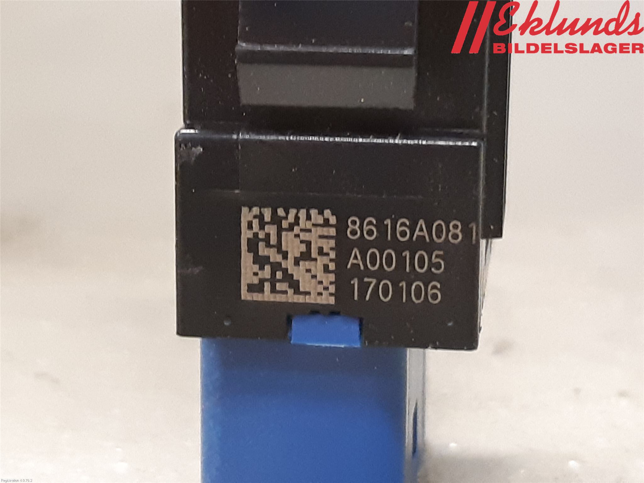 Mitsubishi OUTLANDER 13-21 Strömställare Baklucka