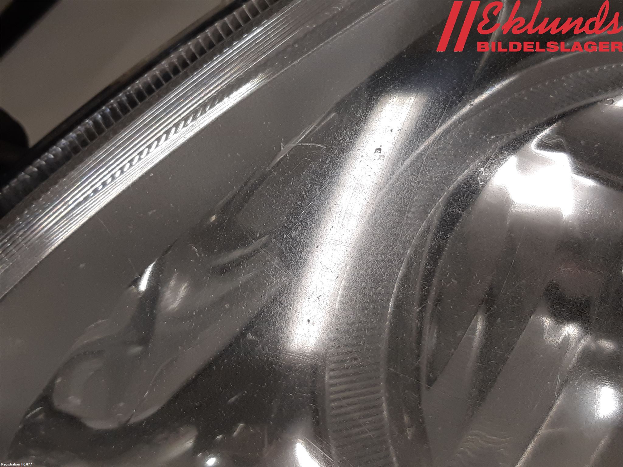 Iveco DAILY 07-13 Strålkastare Vänster