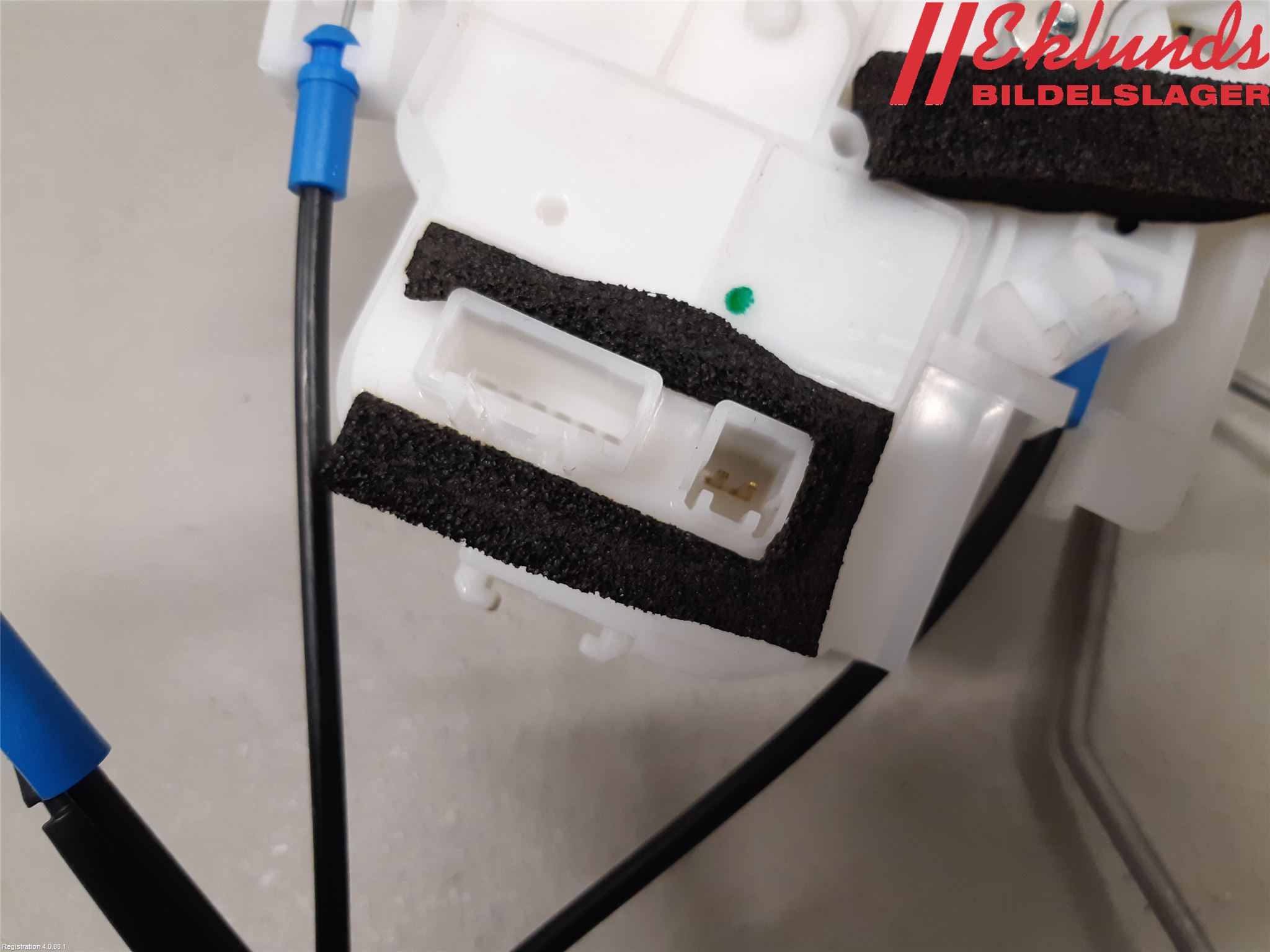 Subaru OUTBACK 10-15 Låskista-Dörrlås