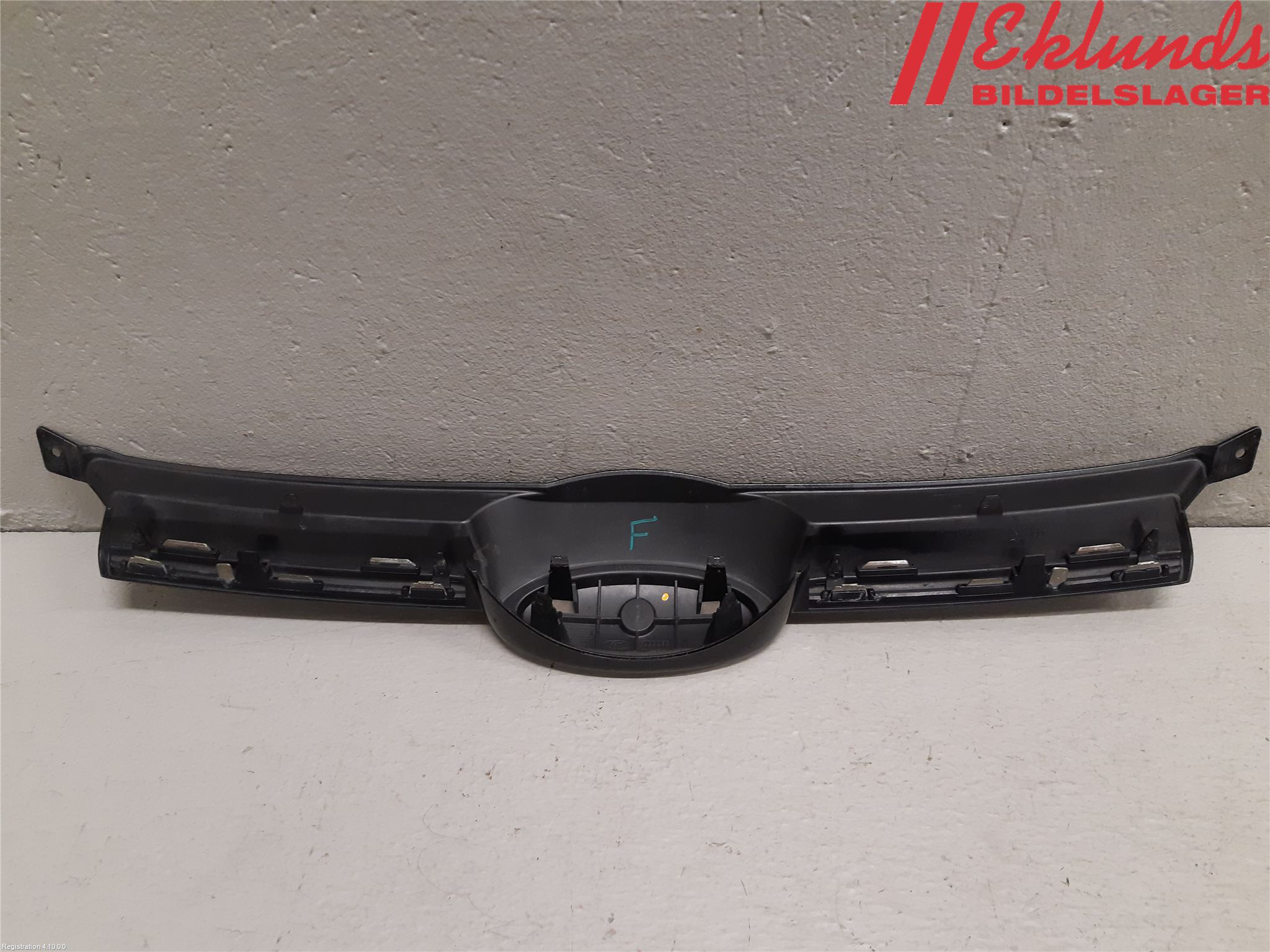 Ford FOCUS 11-14 Grill Komp