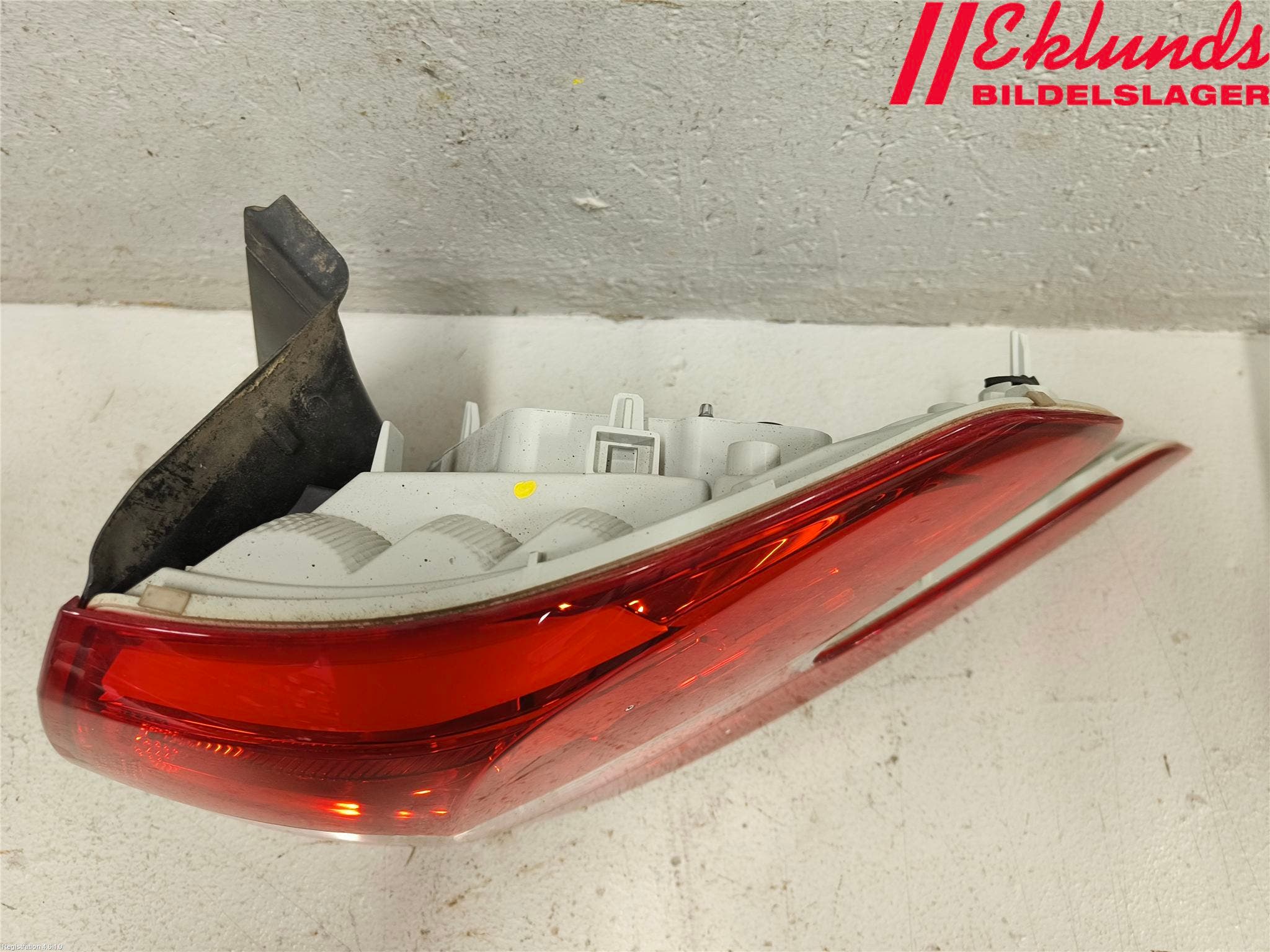 Peugeot 308 14-21 Bakljus Höger