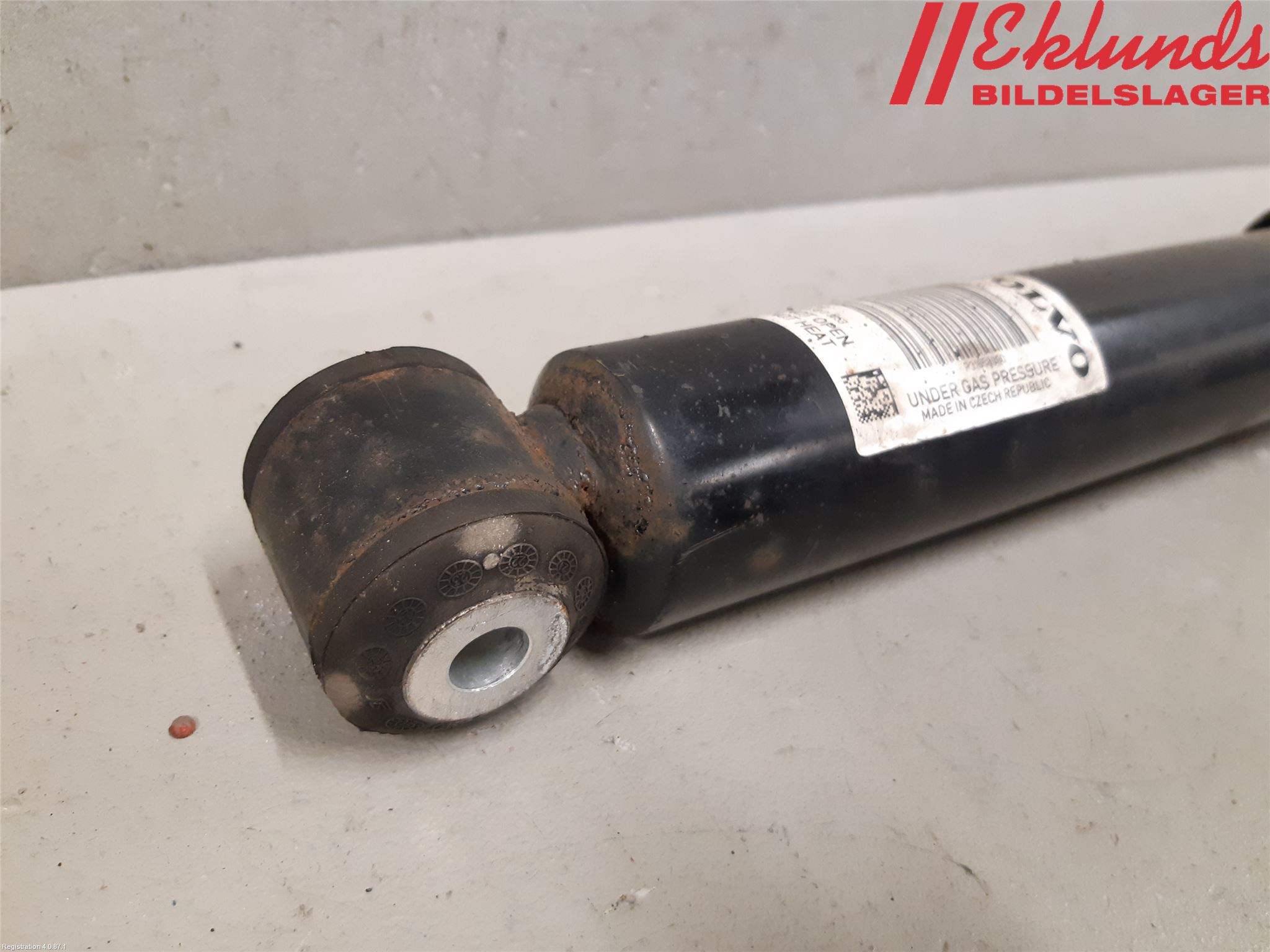 Volvo V60 CROSS COUNTRY 19- Stötdämpare Bak