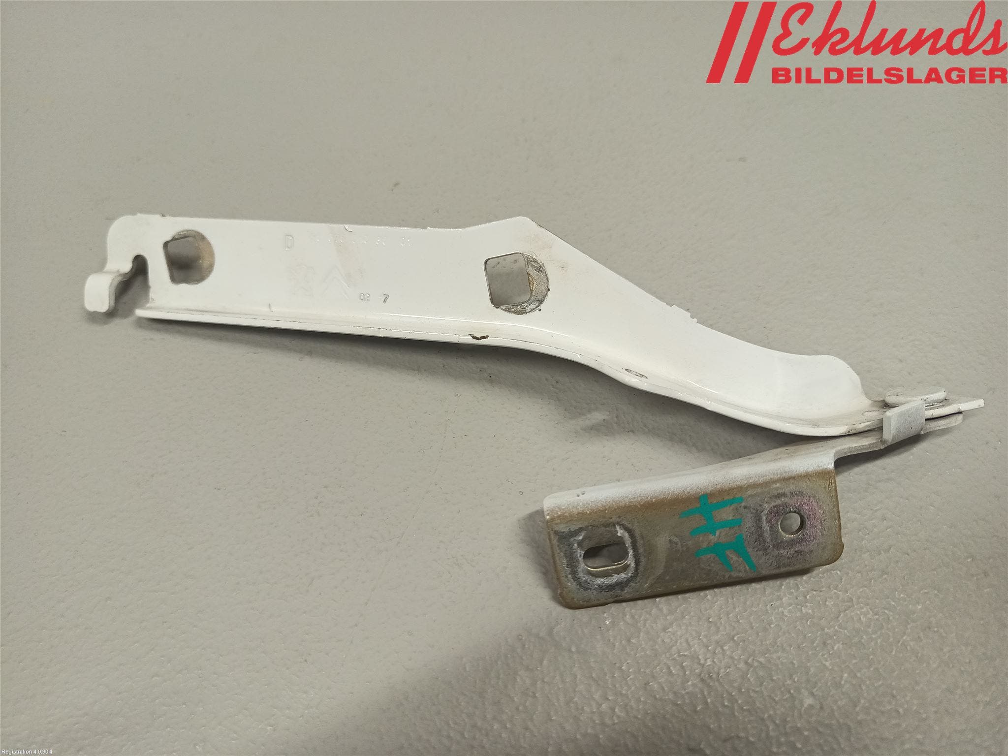 Citroen BERLINGO 08-18 Huvgångjärn