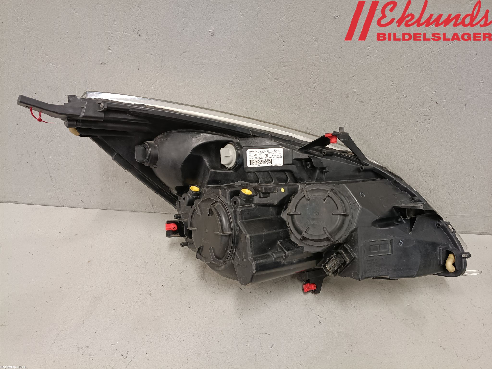Opel MERIVA B 10-17 Strålkastare Vänster