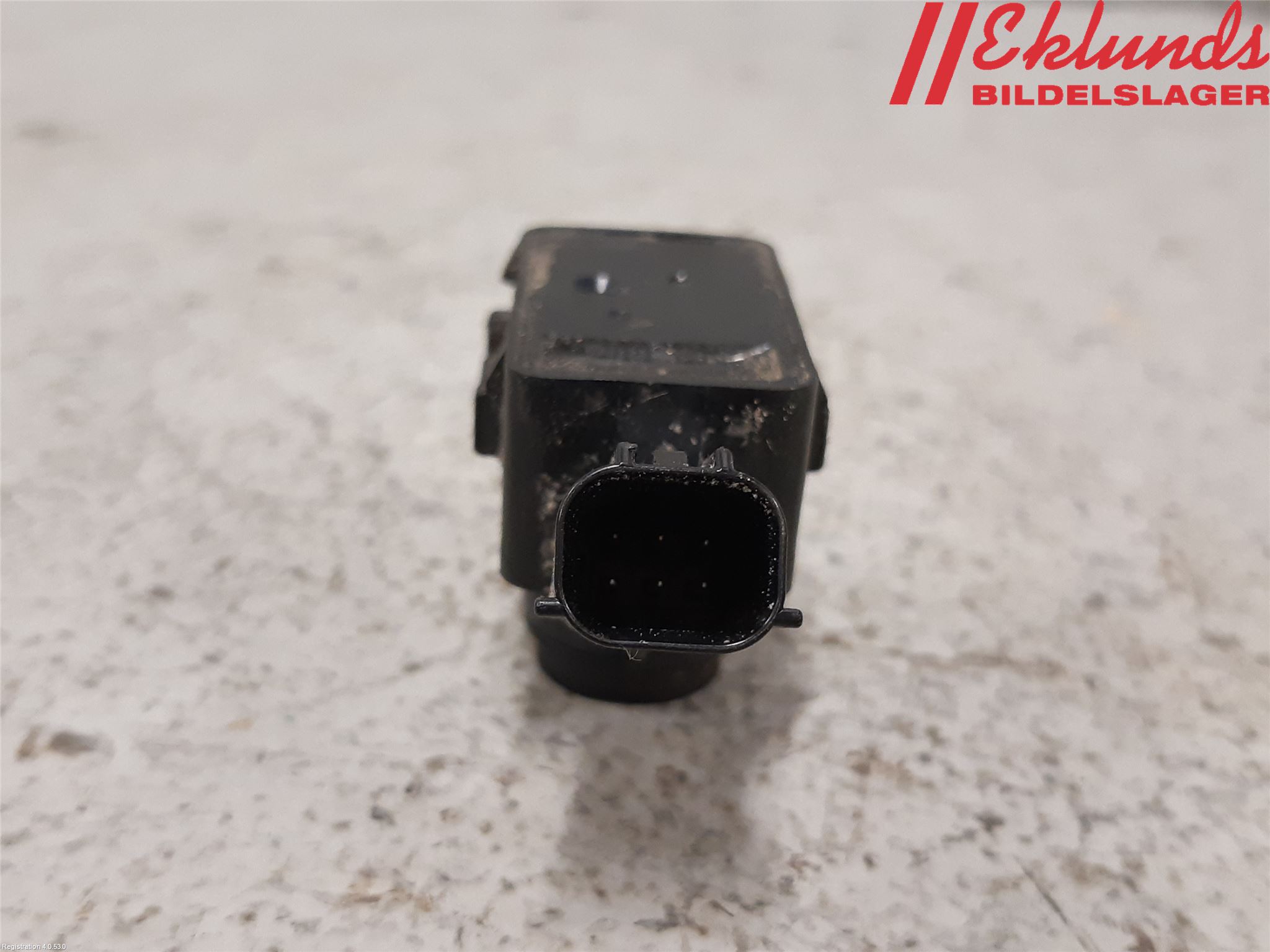 Toyota PRIUS (ZVW50) 16-21 Parkeringshjälp Frontsensor