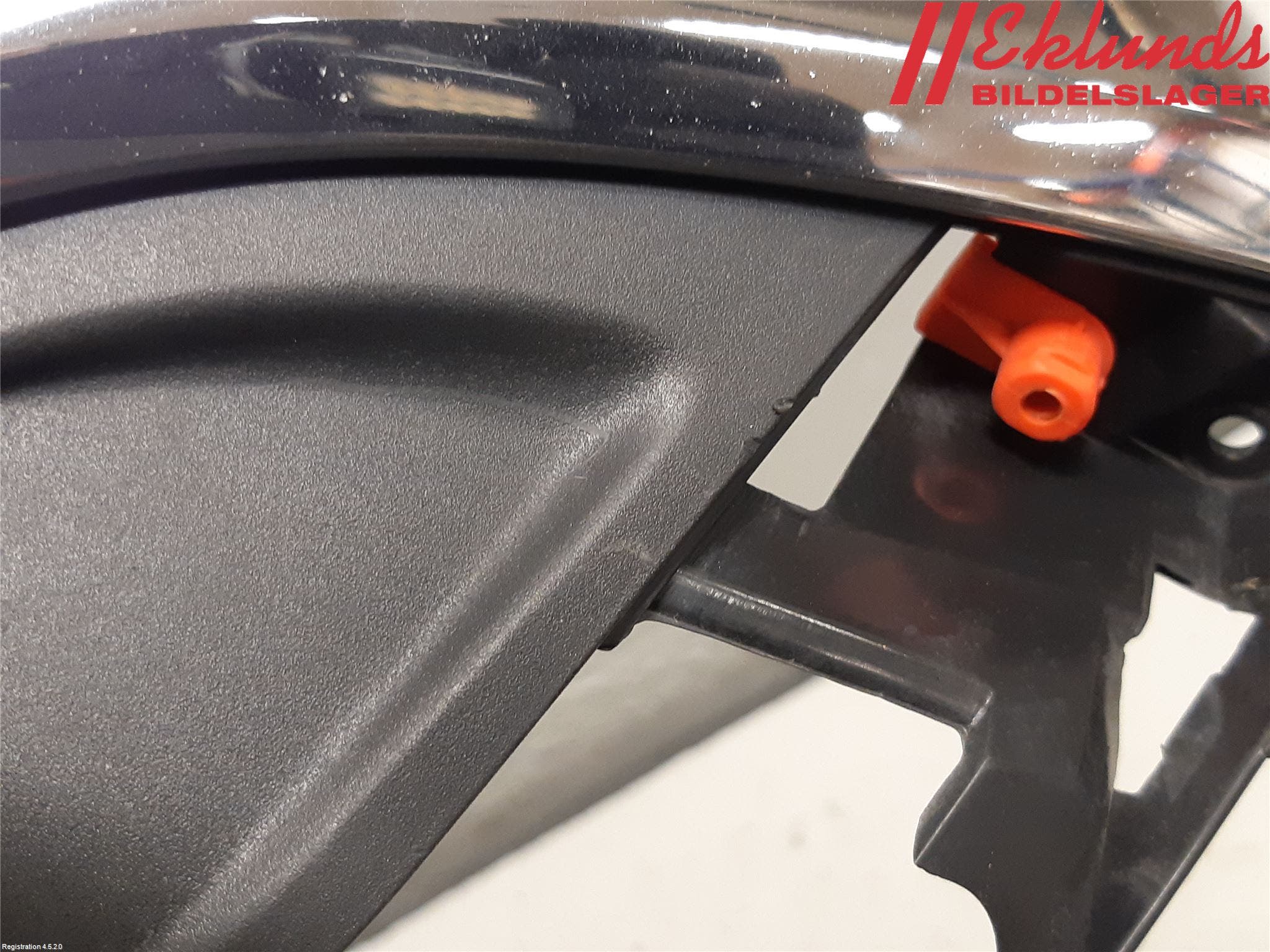 Opel ASTRA J 10-15 Dimljussarg Fram