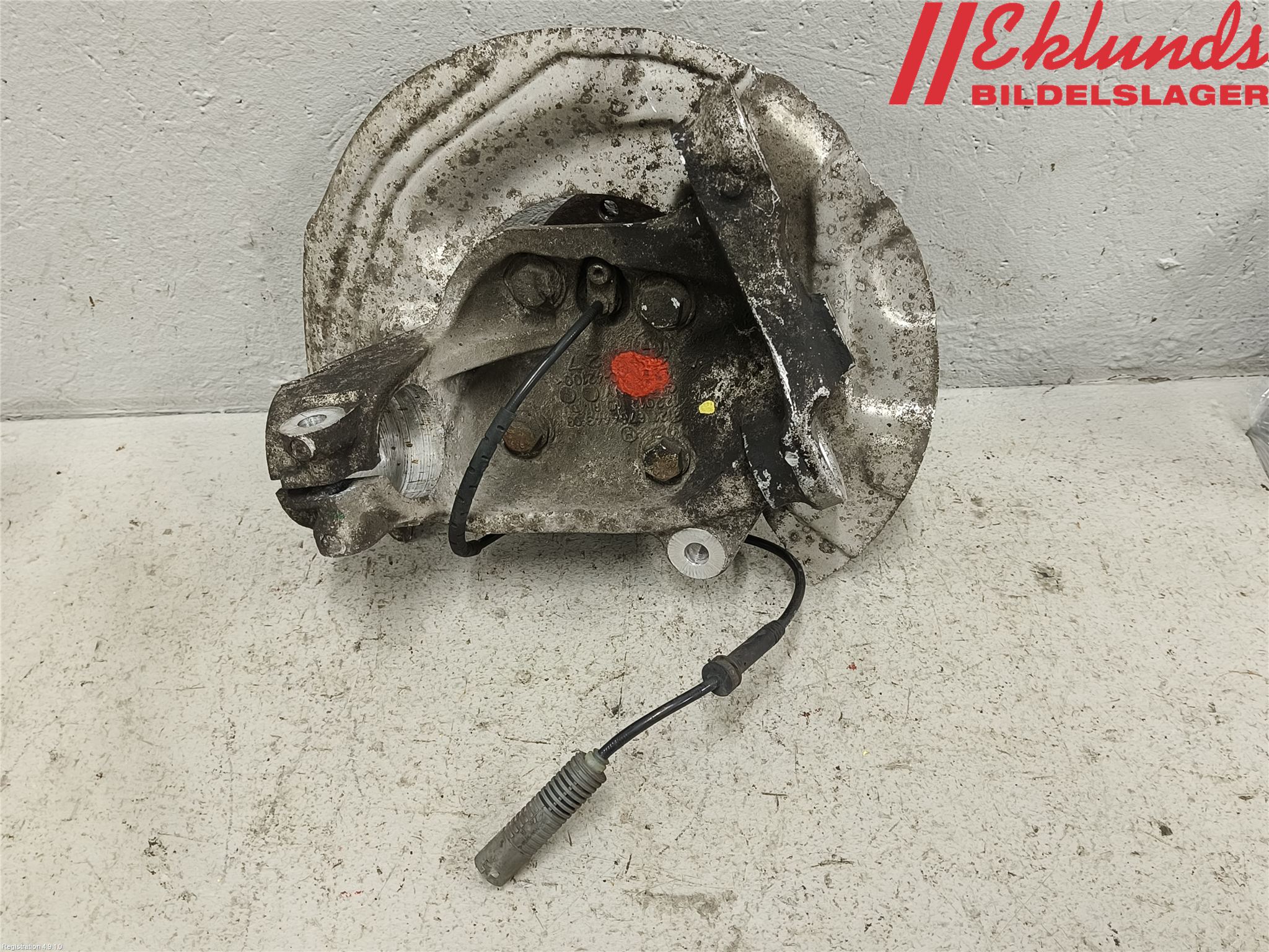 BMW 3 E90/91 SED/TOU 05-12 Styrspindel Lagerhus Vä