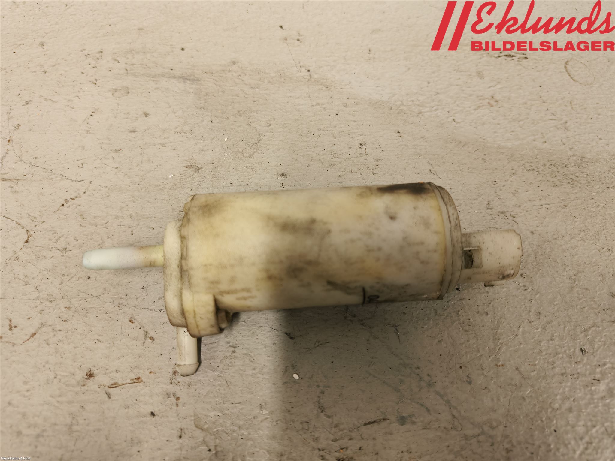 Volvo 960 91-97 Spolarpump Vindruta