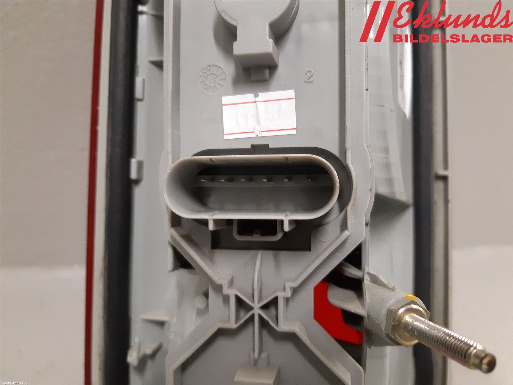 Ford TRANSIT CONNECT 09-13 Bakljus Höger