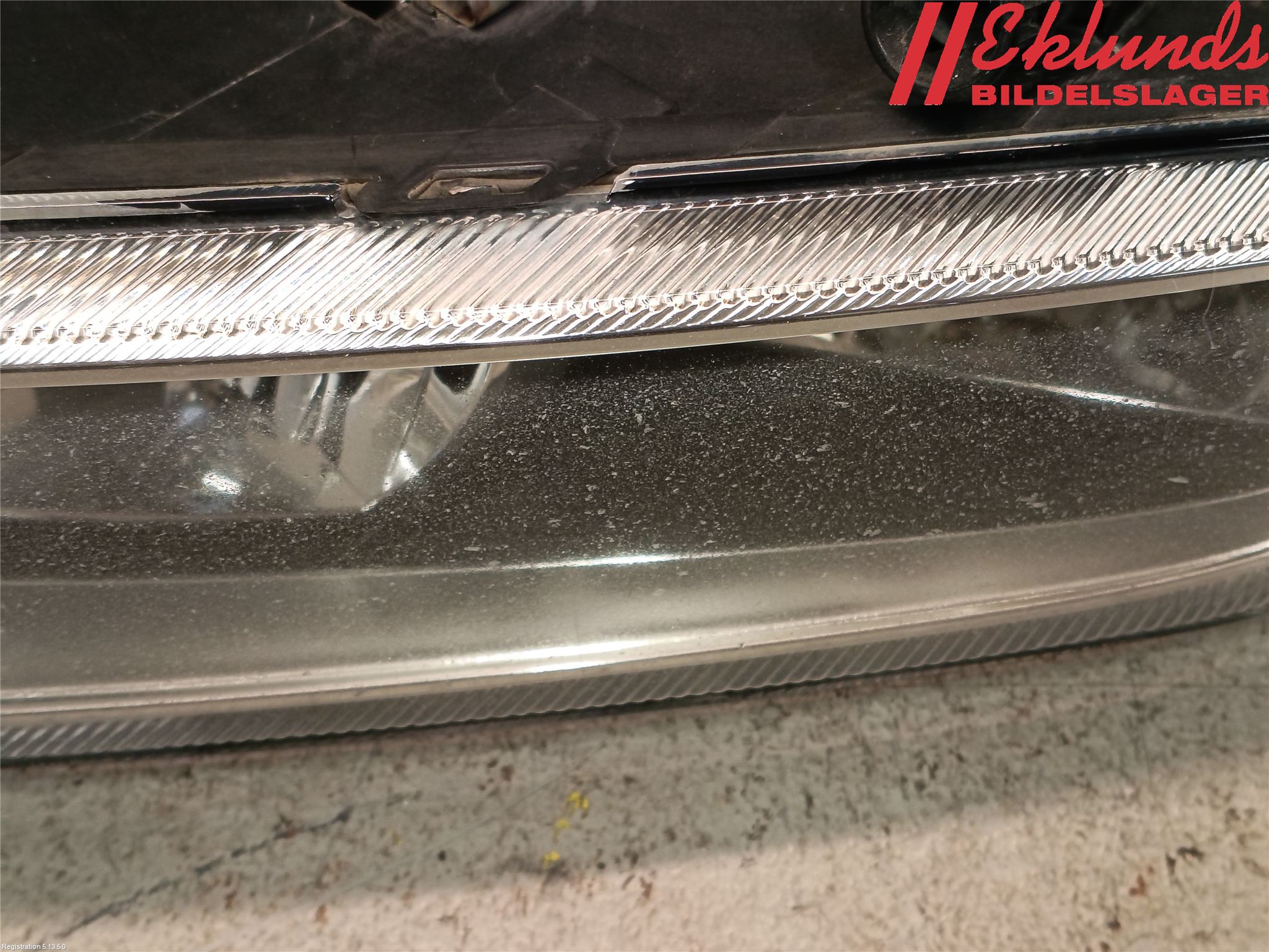 Volkswagen VW PASSAT 11-14 Dimljus-Varselljus Fram