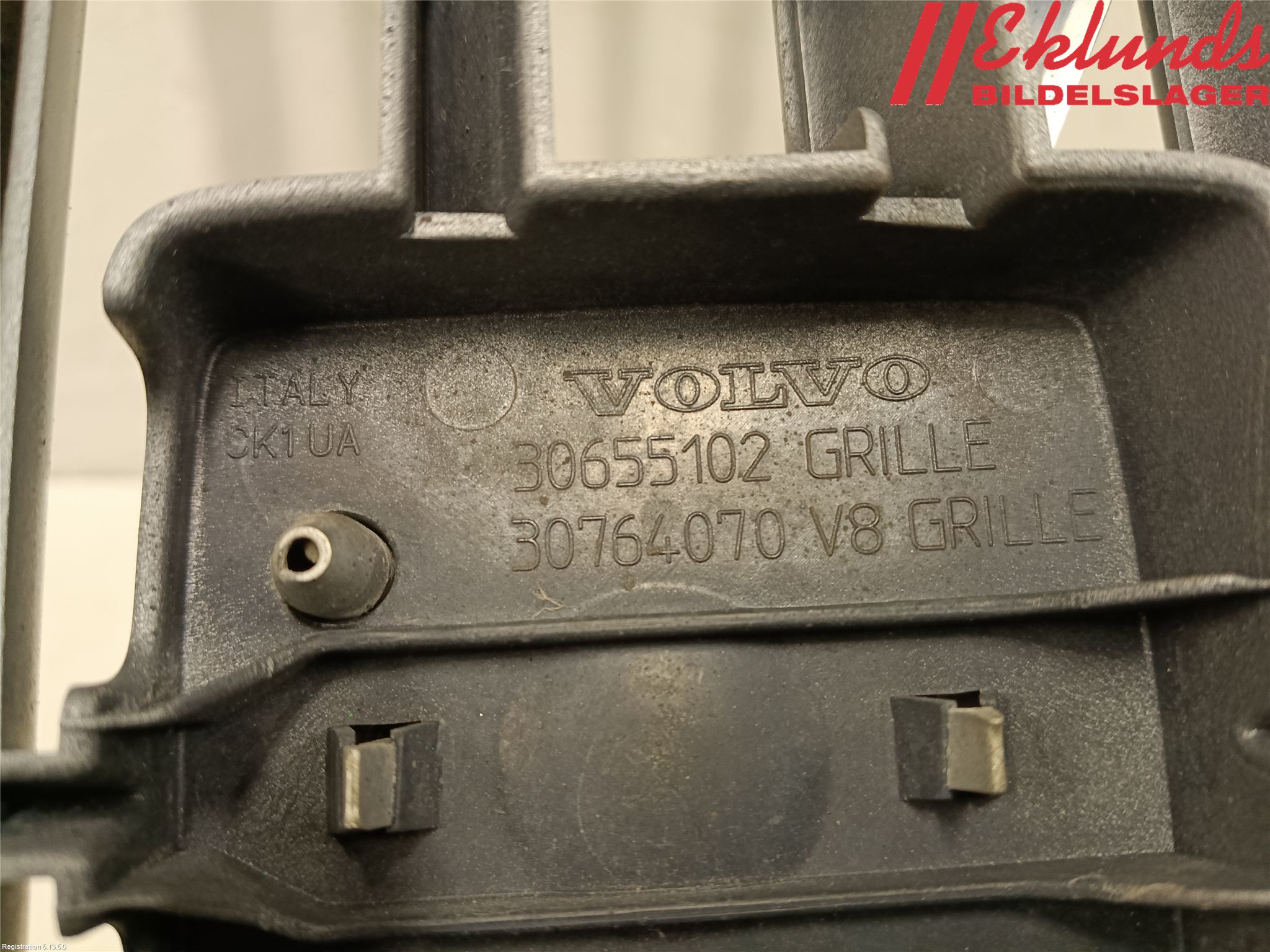Volvo S80 07-13 Grill Komp