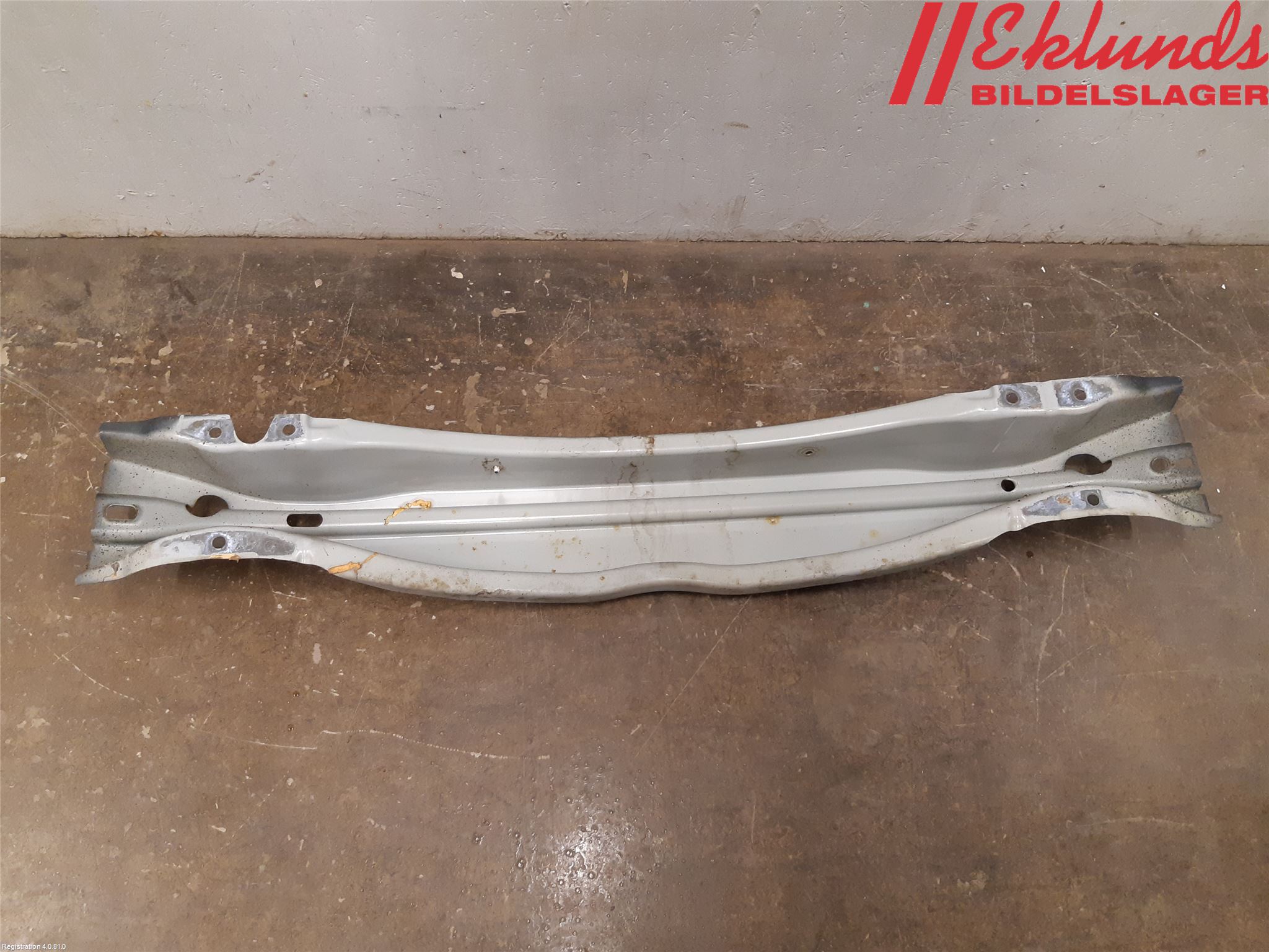 Volvo V70 08-13 Stötfångarbalk Bak