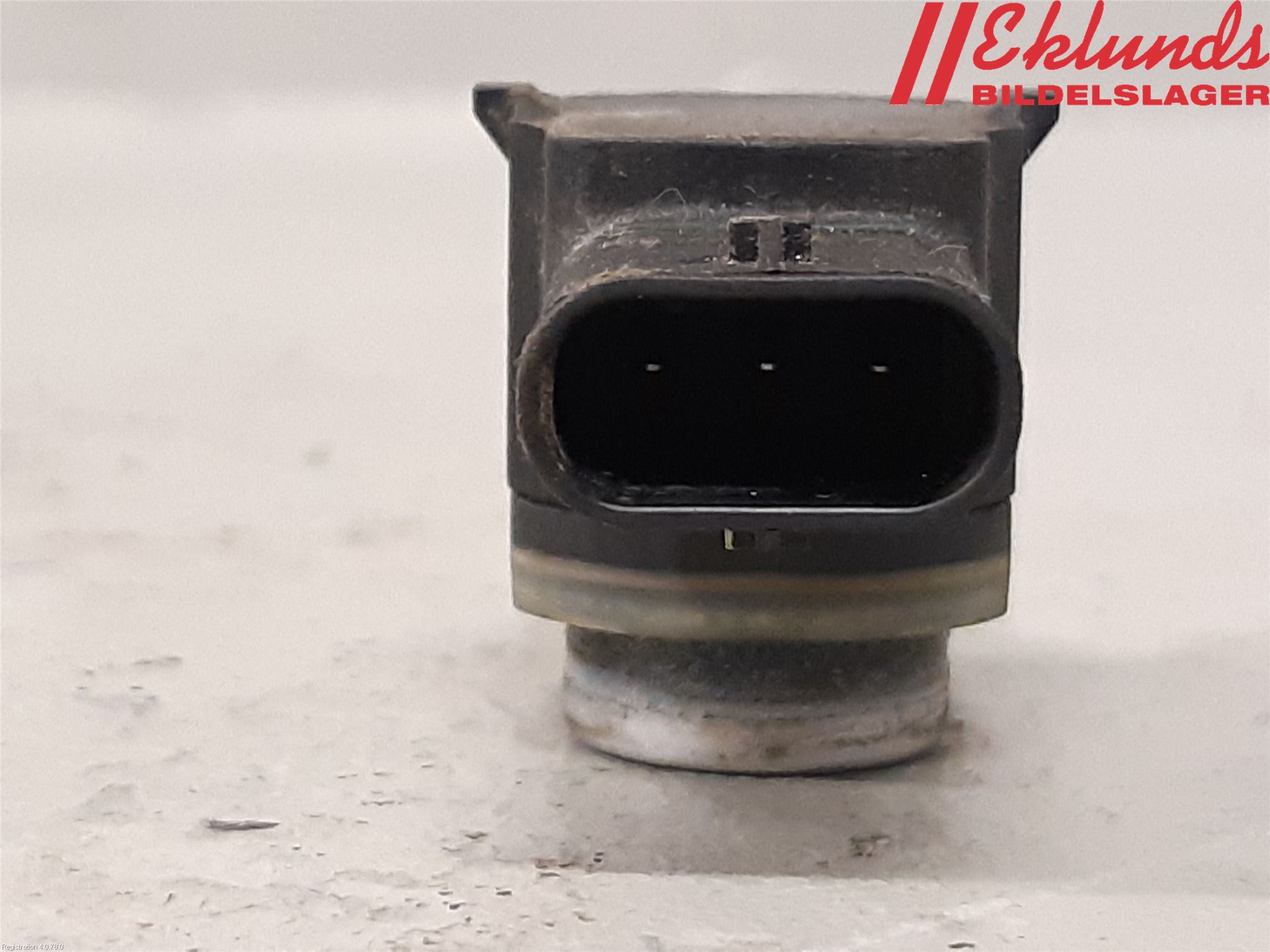 Ford KUGA 13-16 Parkeringshjälp Frontsensor