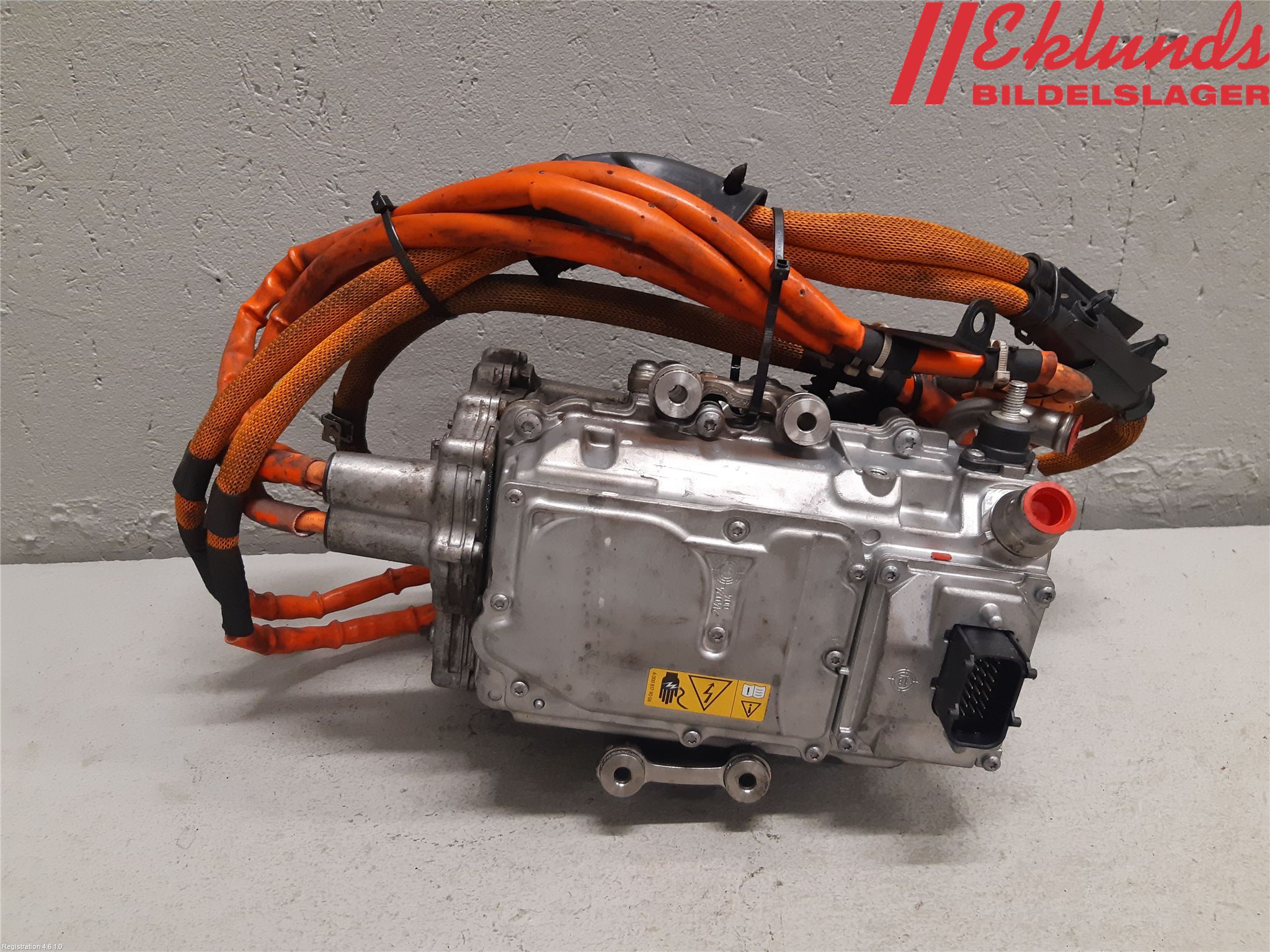 Mercedes-Benz MB E-KLASS (W212) 09-16 Hybridconverter